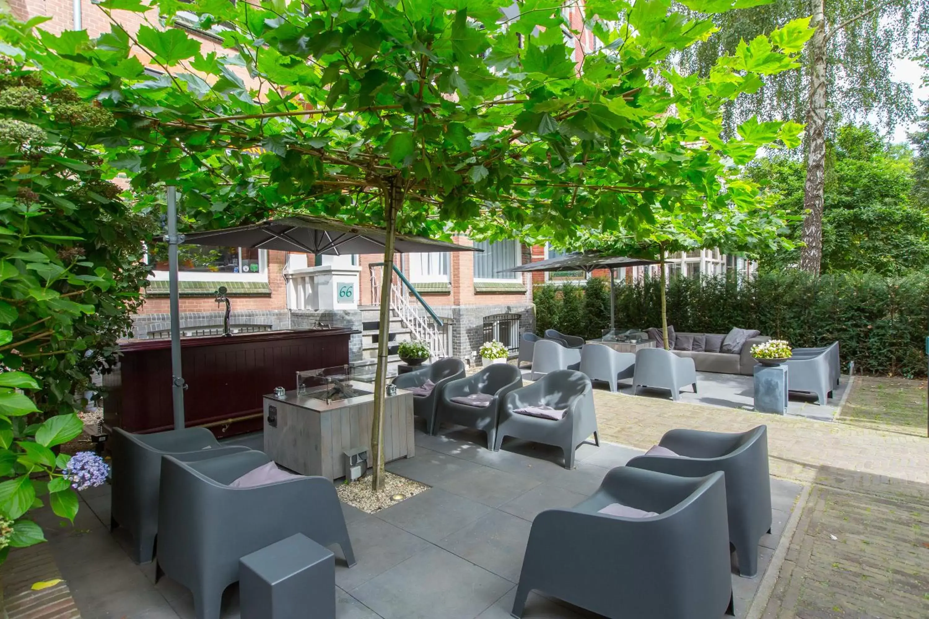 Seating area, Restaurant/Places to Eat in Hotel Oranjestaete