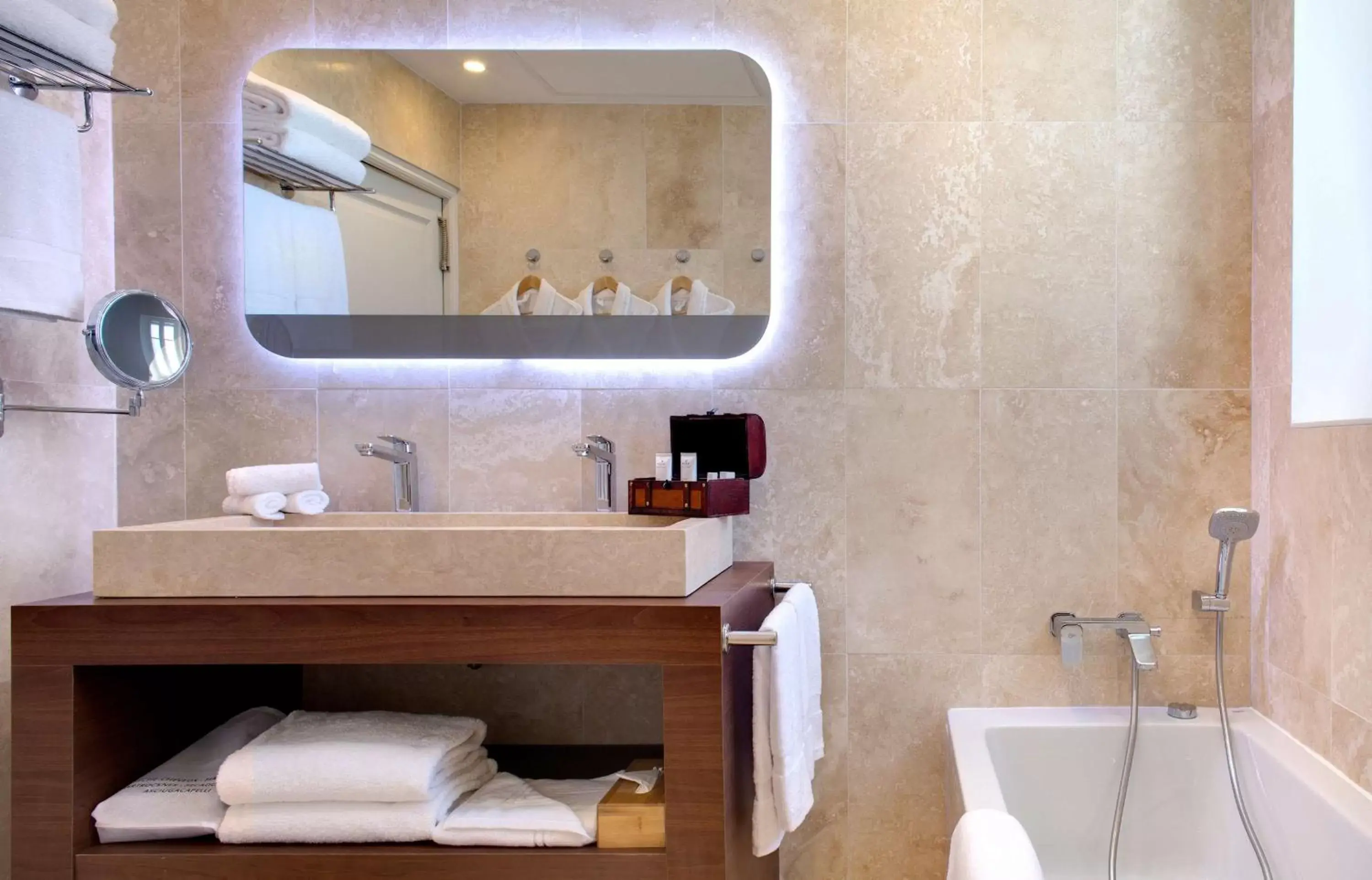 Bathroom in Grand Hotel Des Sablettes Plage, Curio Collection By Hilton