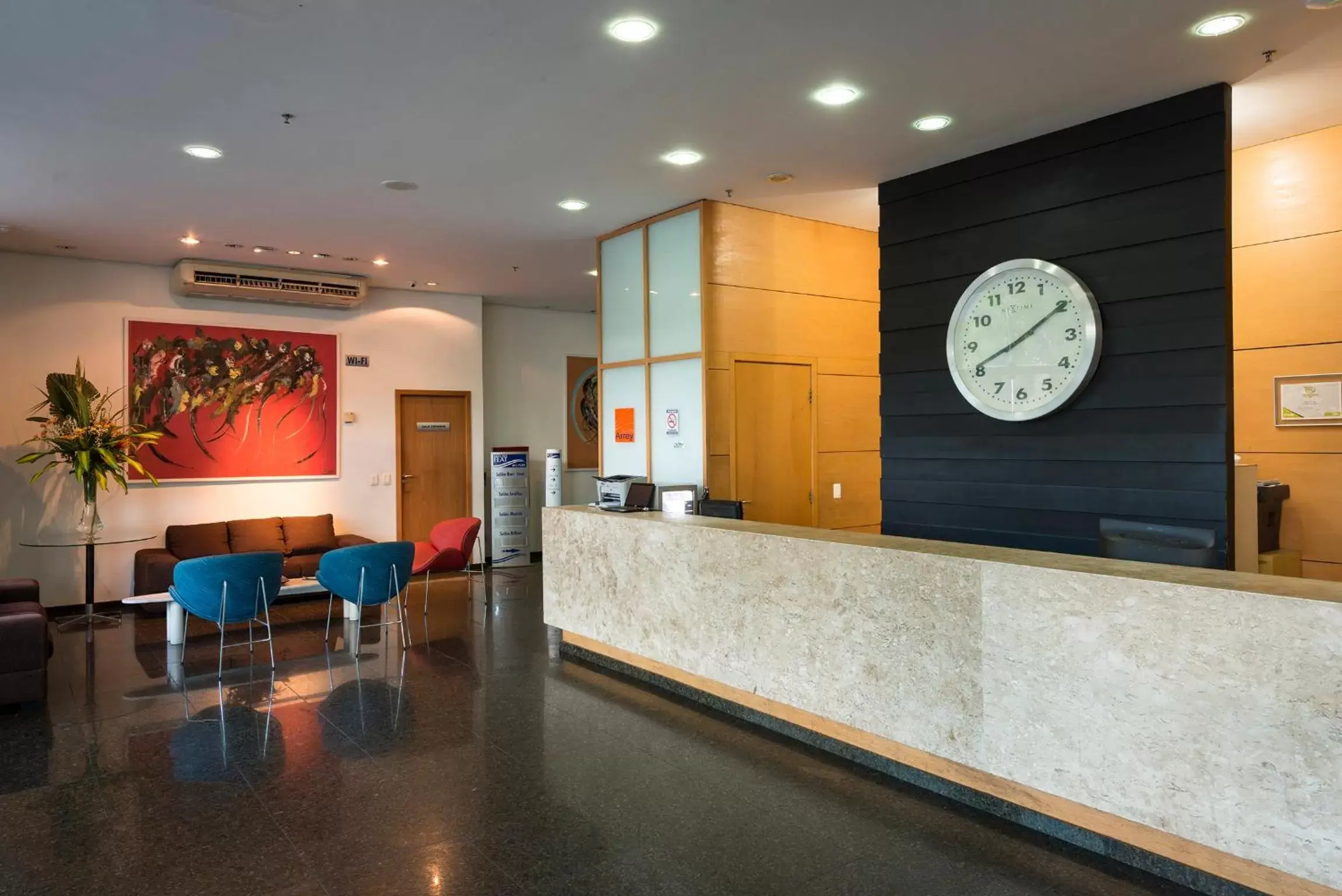 Lobby or reception in Hotel Executive Arrey Lobby or reception in Hotel Executive Arrey