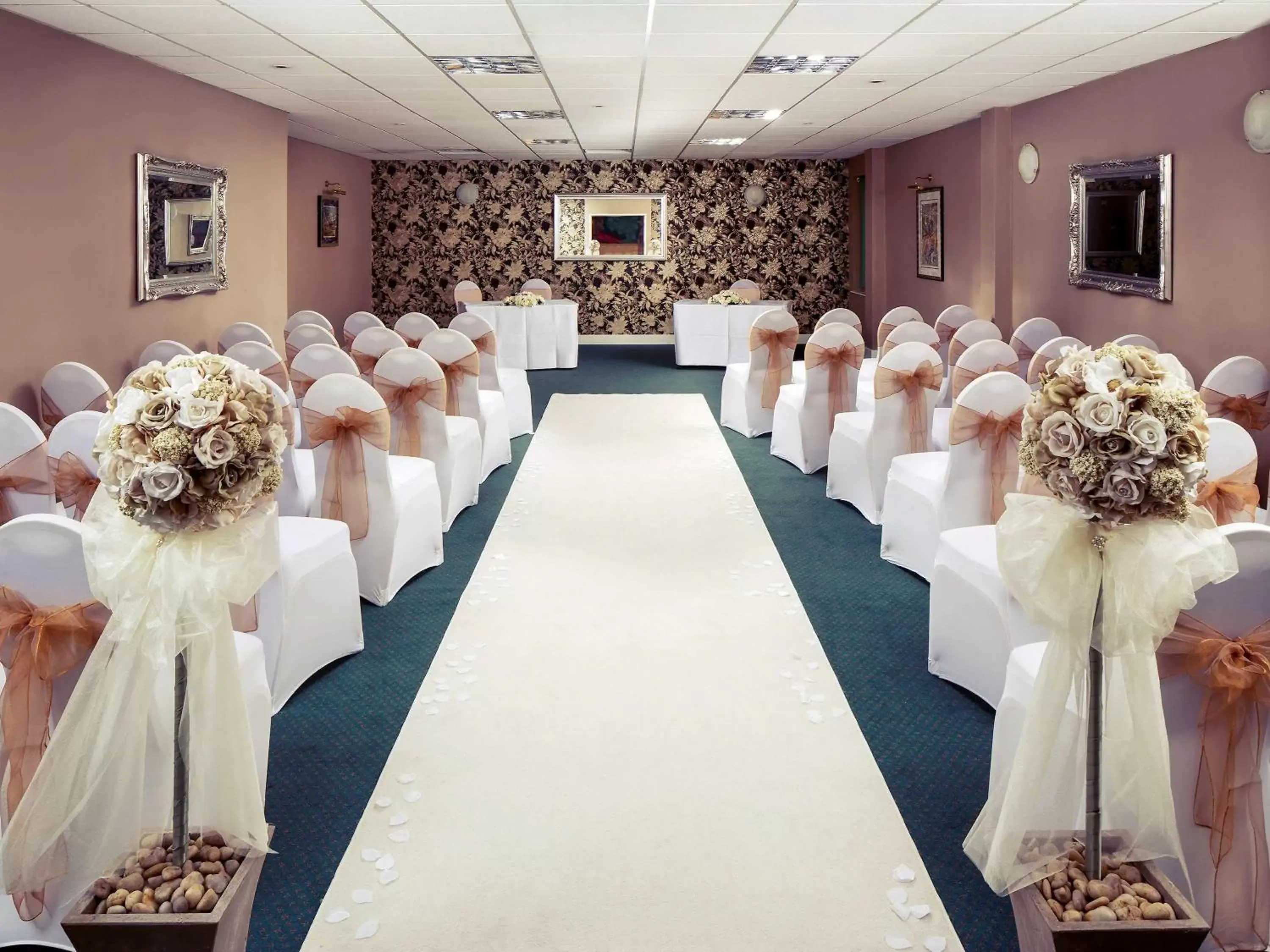 Other, Banquet Facilities in Mercure Hull Grange Park Hotel