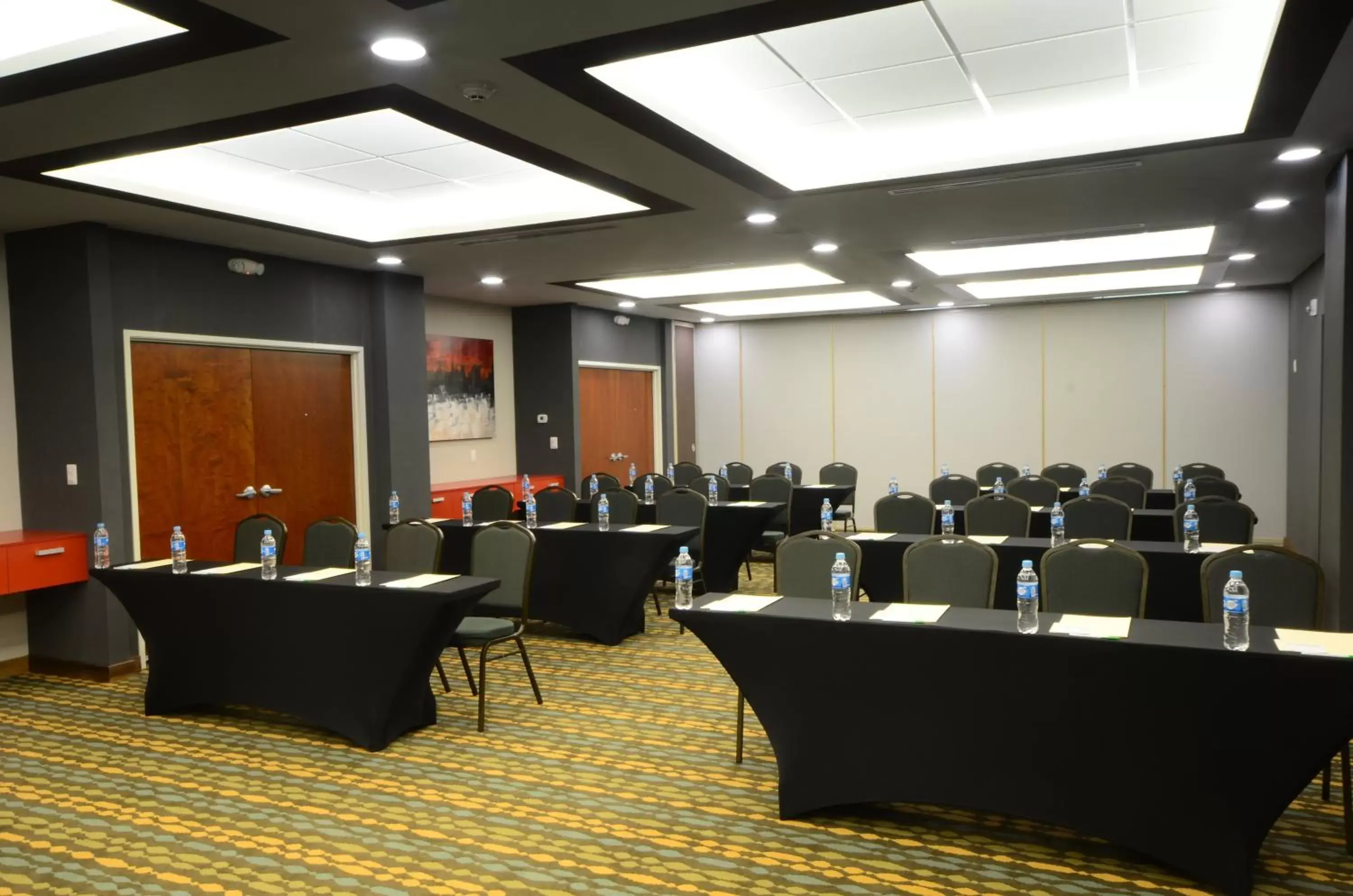 Meeting/conference room in Holiday Inn Tampico-Altamira, an IHG Hotel