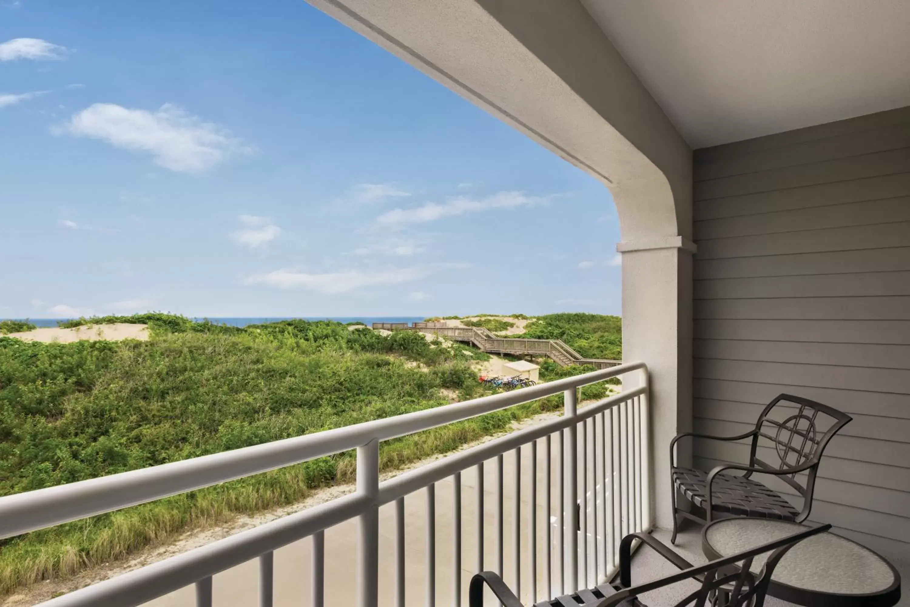 Property building, Balcony/Terrace in Hampton Inn & Suites Outer Banks/Corolla