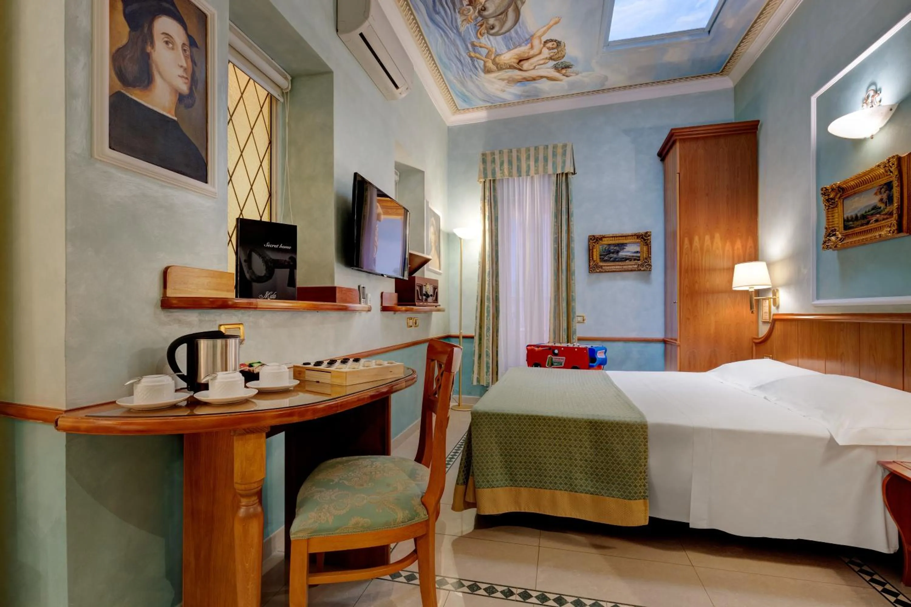 Decorative detail, Bed in Hotel Amalfi