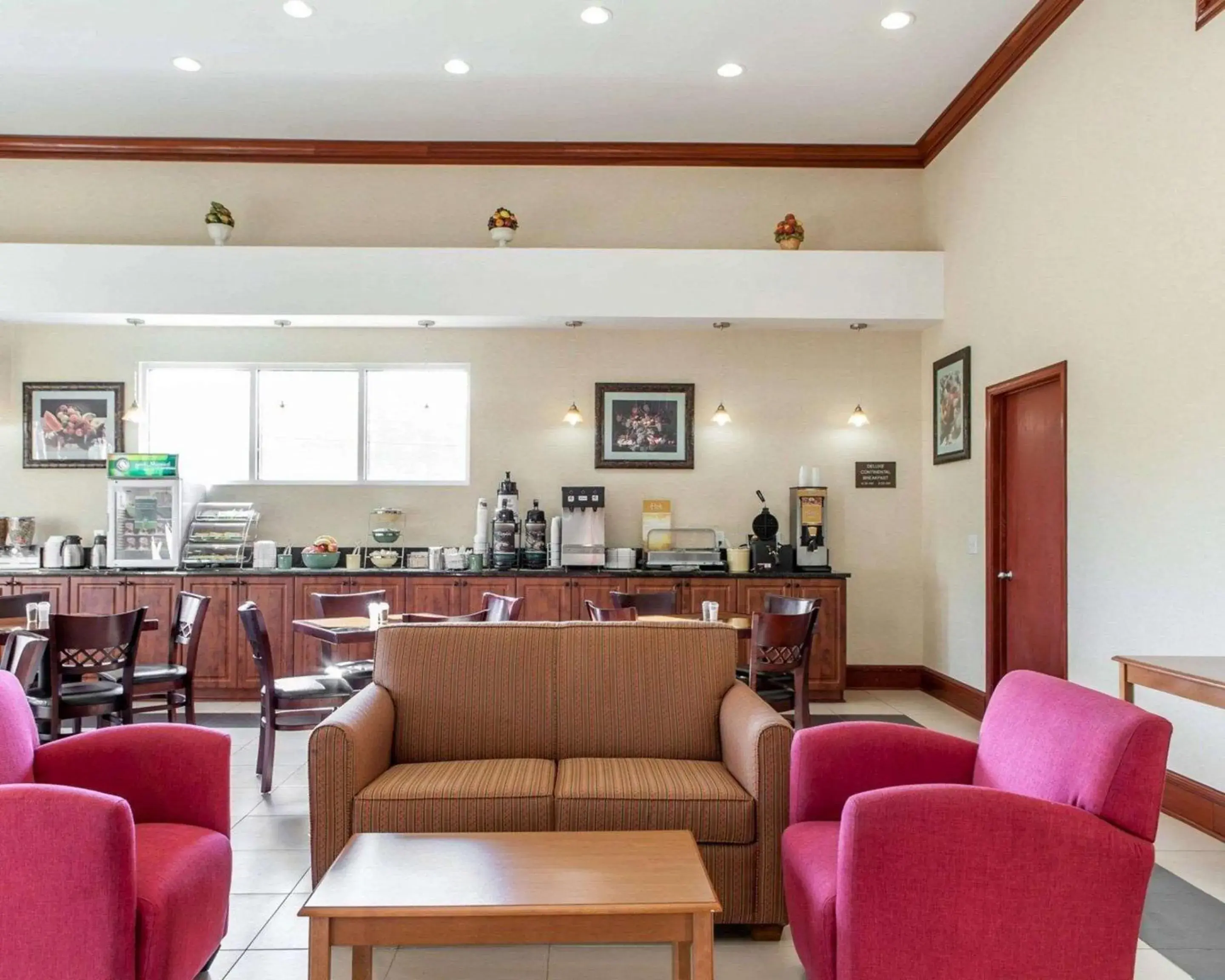 Restaurant/places to eat in Quality Inn & Suites Cartersville North Restaurant/places to eat in Quality Inn & Suites Cartersville North