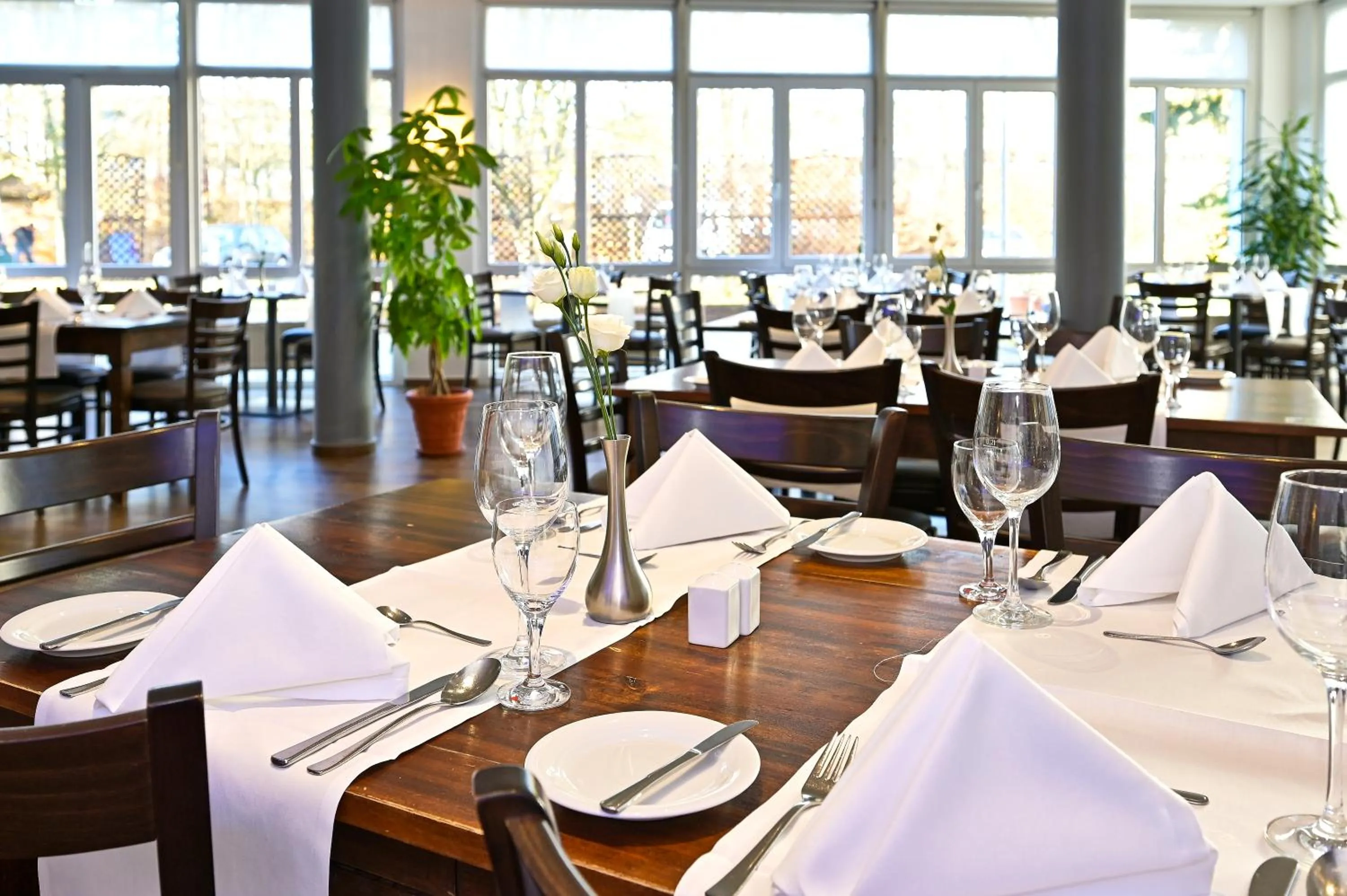 Restaurant/places to eat in HESSE HOTEL Celle