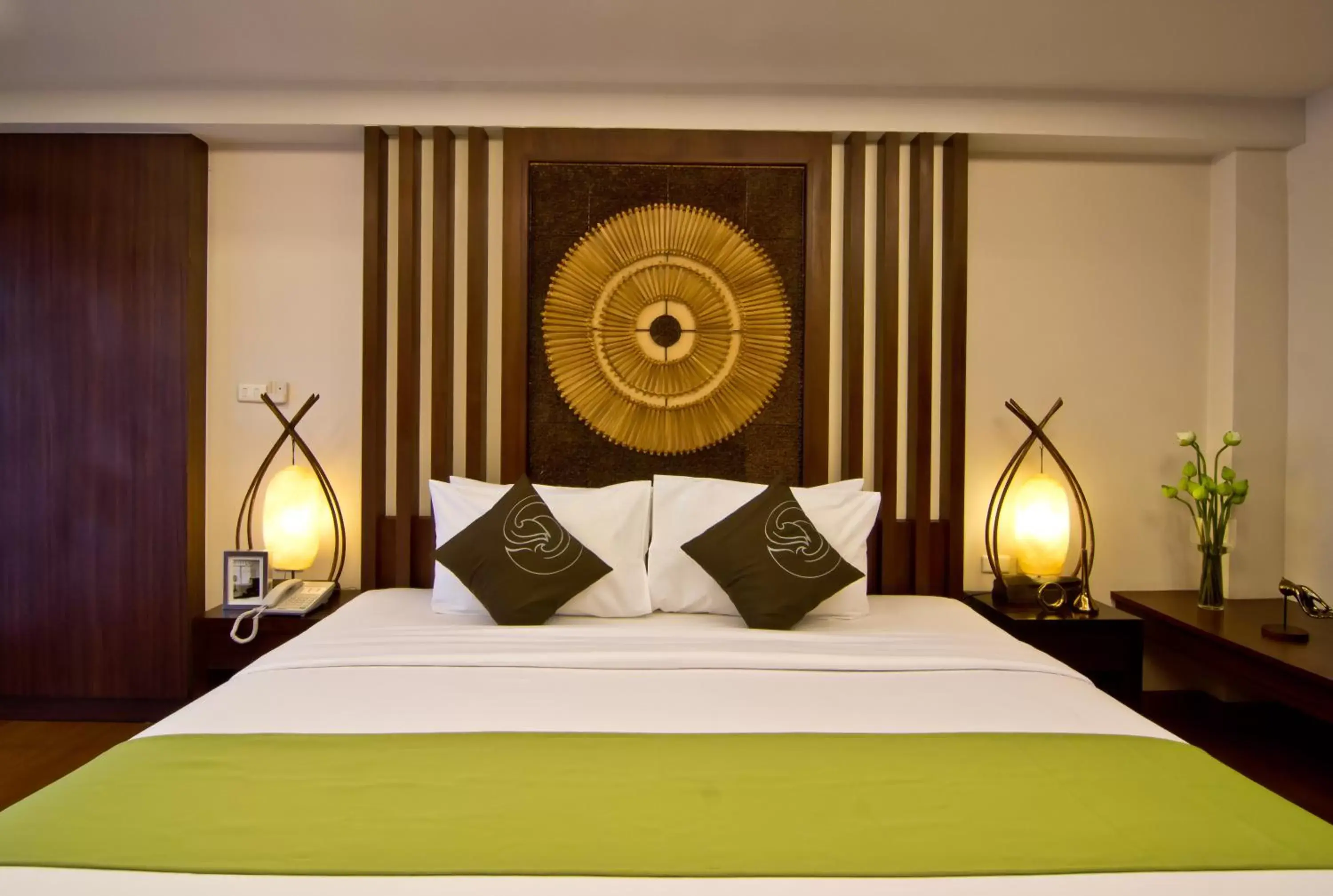 Bed in Golden Sea Pattaya - SHA Extra Plus