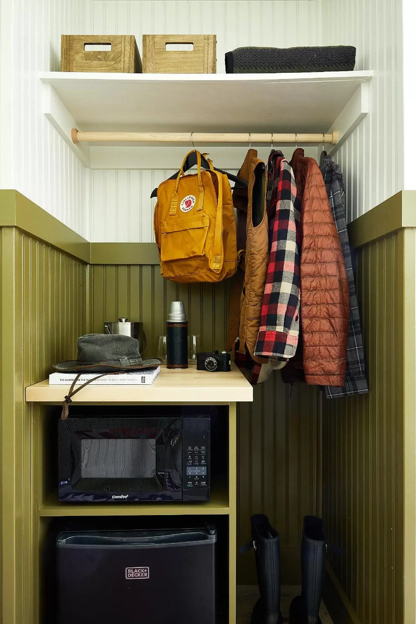 minibar, Kitchen/Kitchenette in Bluebird Sunapee