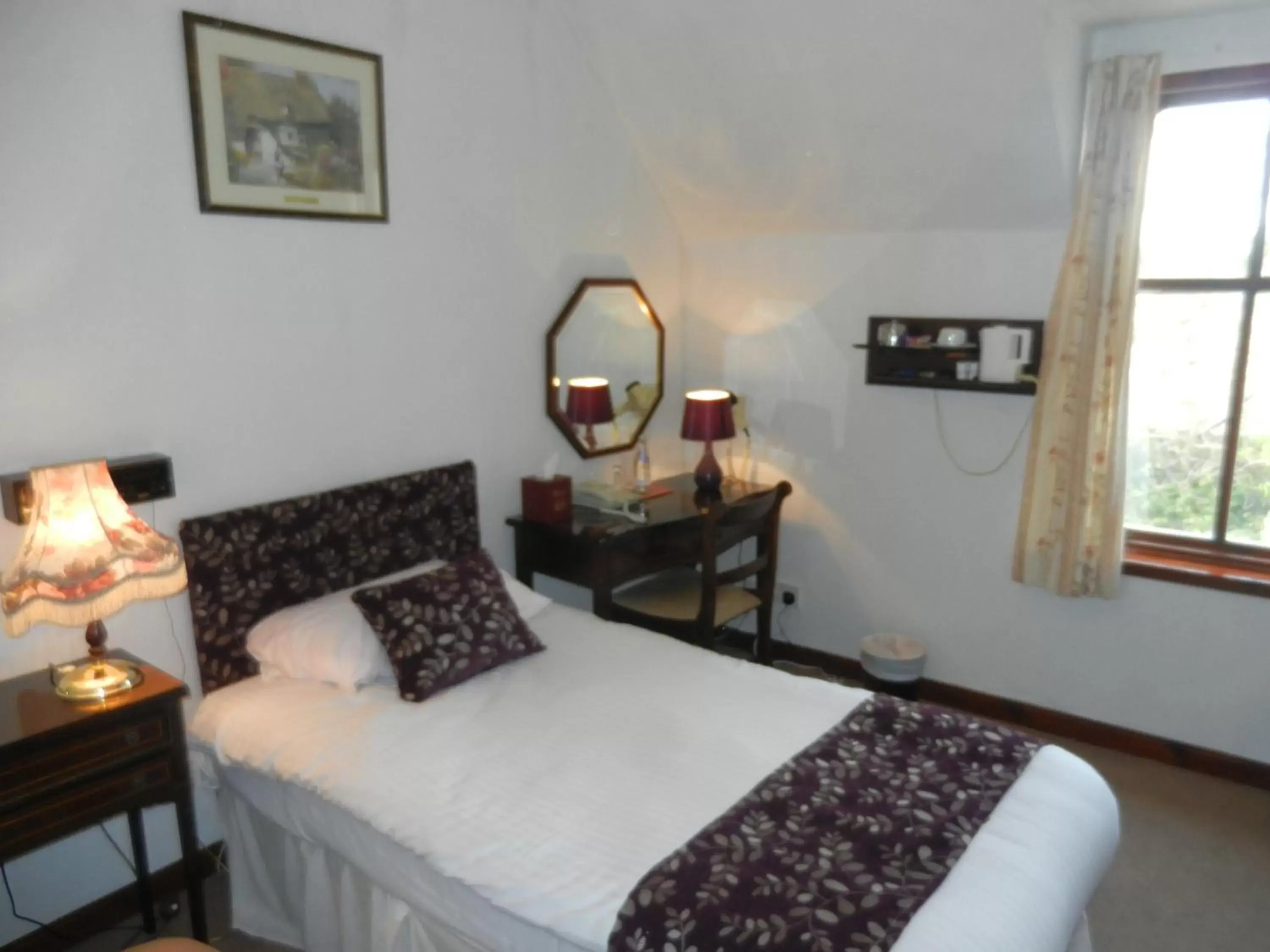 Bedroom, Bed in Morangie Hotel Tain