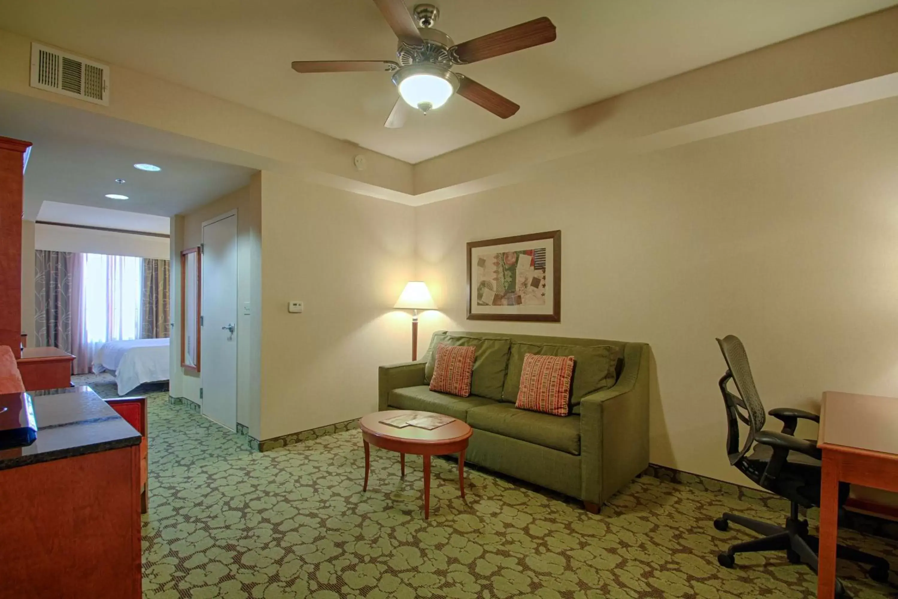 Bedroom, Seating Area in Hilton Garden Inn Las Vegas Strip South