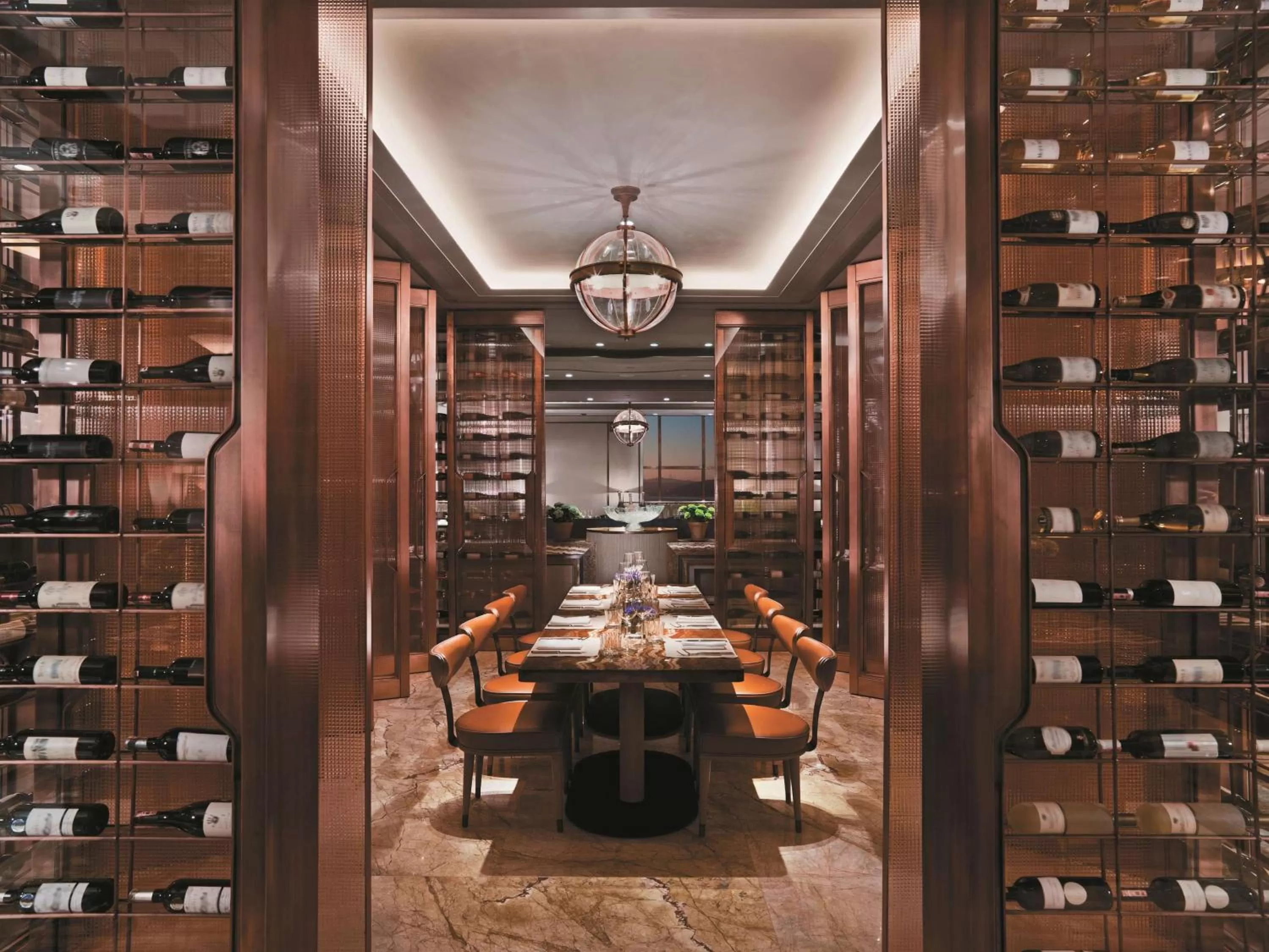 Restaurant/places to eat in Shangri-La Bosphorus, Istanbul