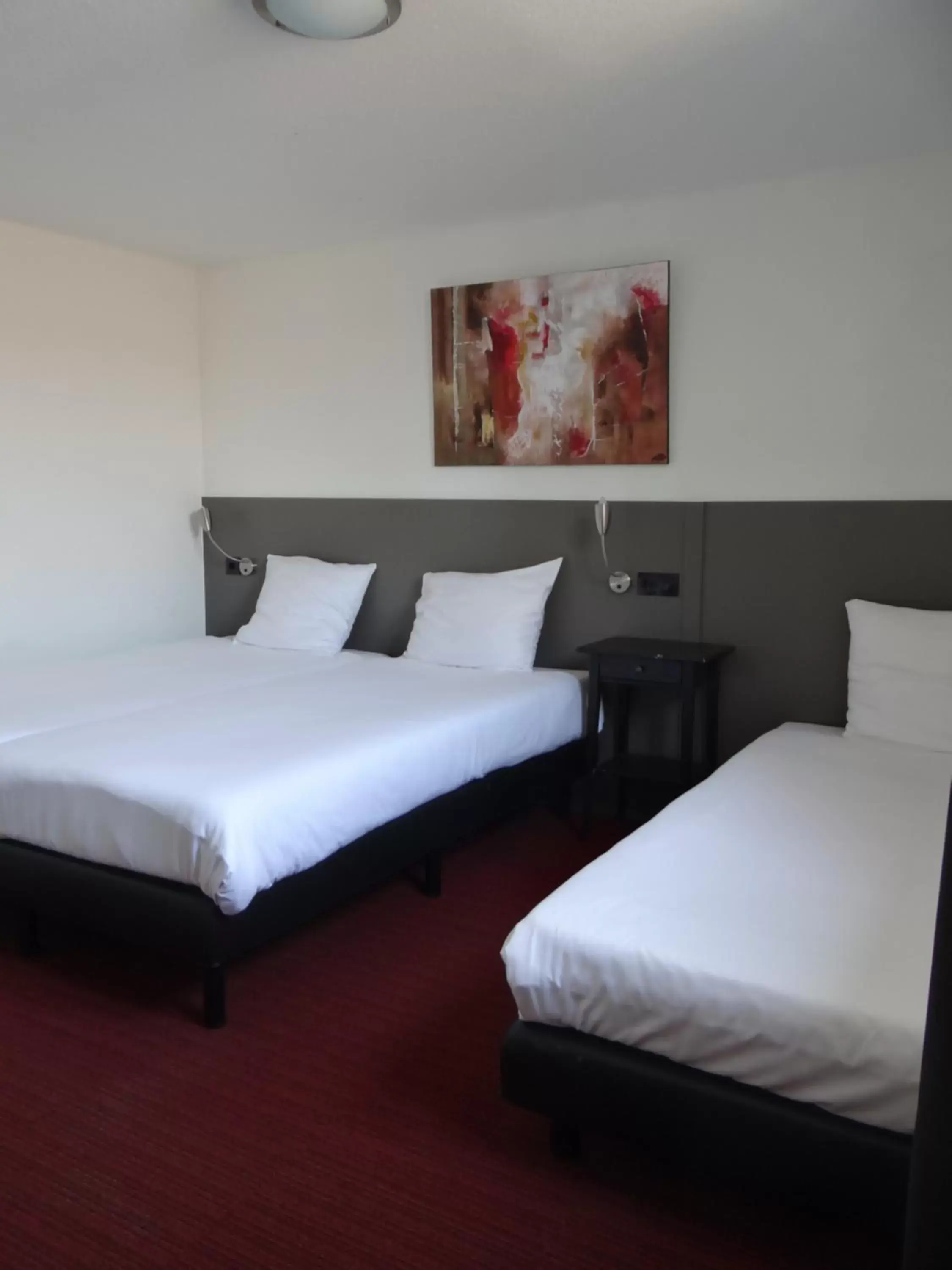 Bed in Tulip Inn Heerlen City Centre