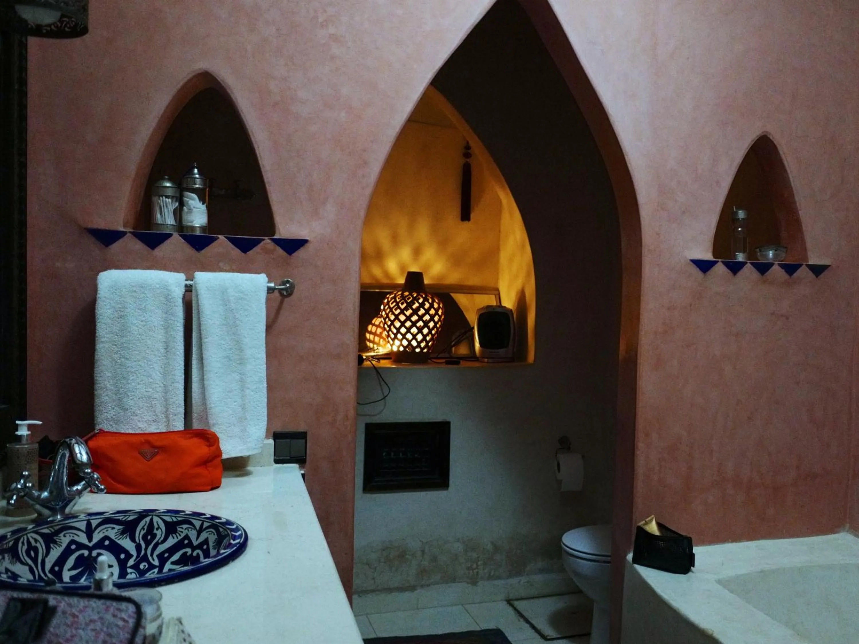 Bathroom in Riad 58 Blu