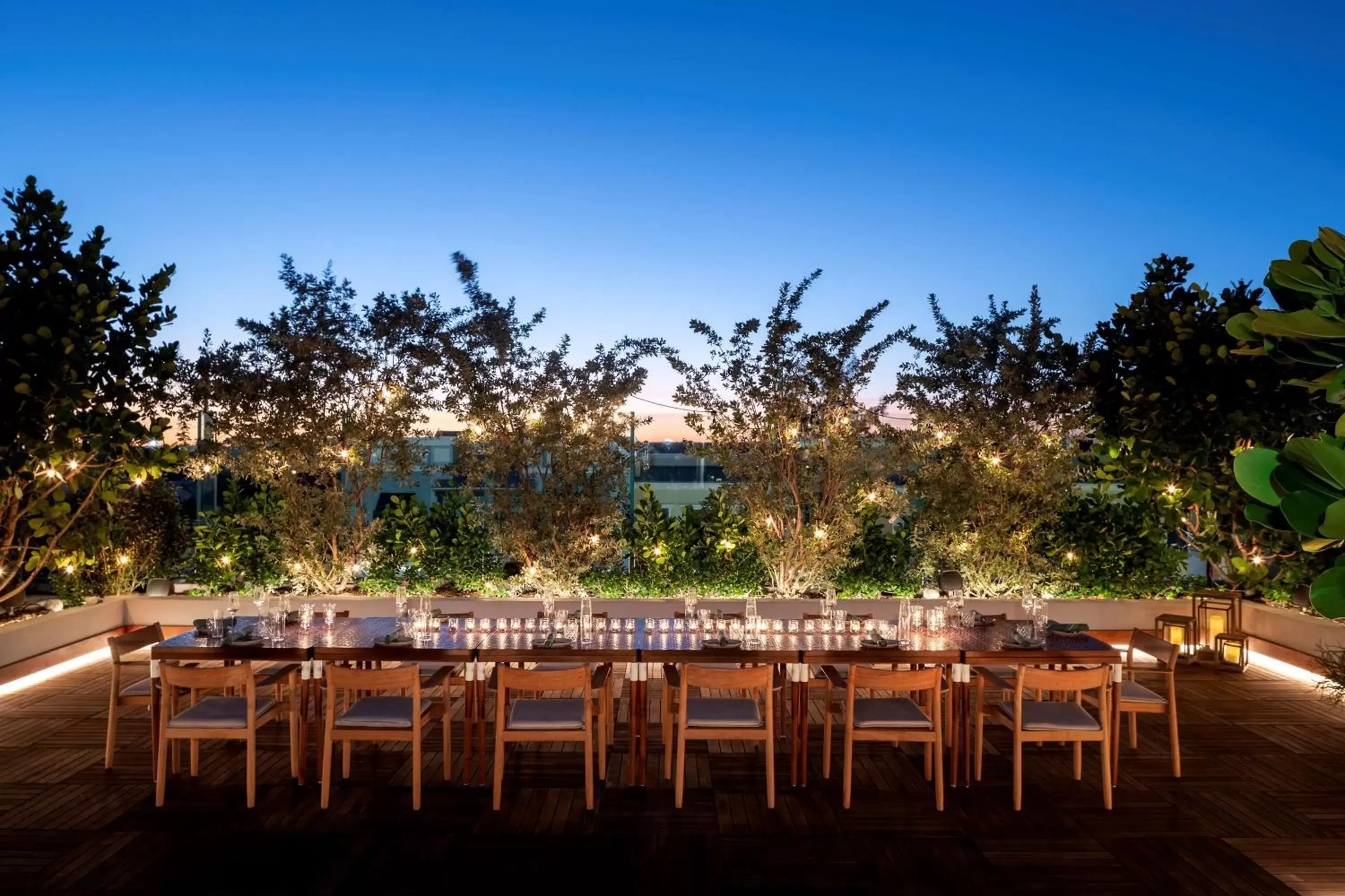 Meeting/conference room in The Ray Hotel Delray Beach, Curio Collection By Hilton