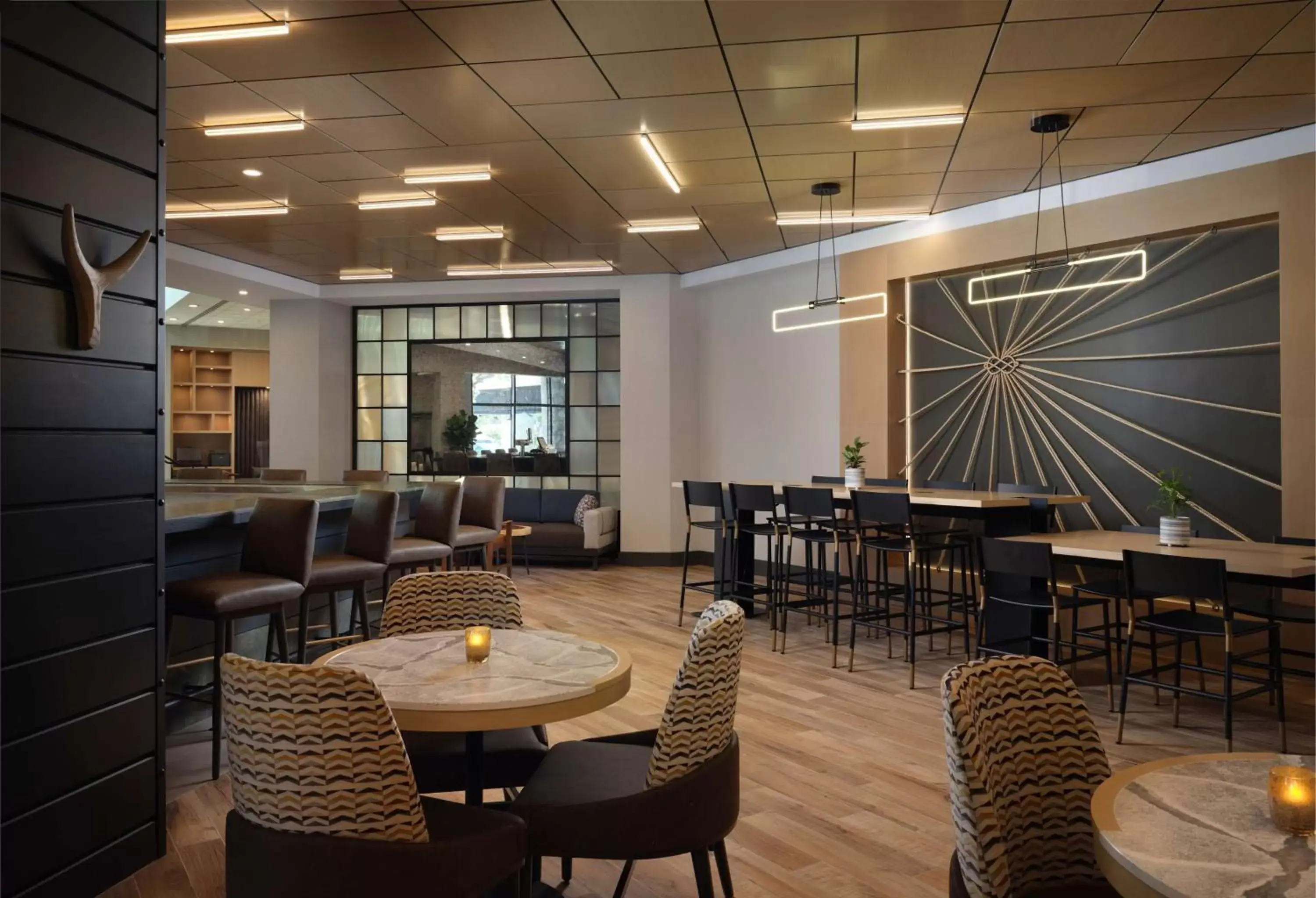 Restaurant/places to eat in Sonesta Irvine John Wayne Airport Restaurant/places to eat in Sonesta Irvine John Wayne Airport