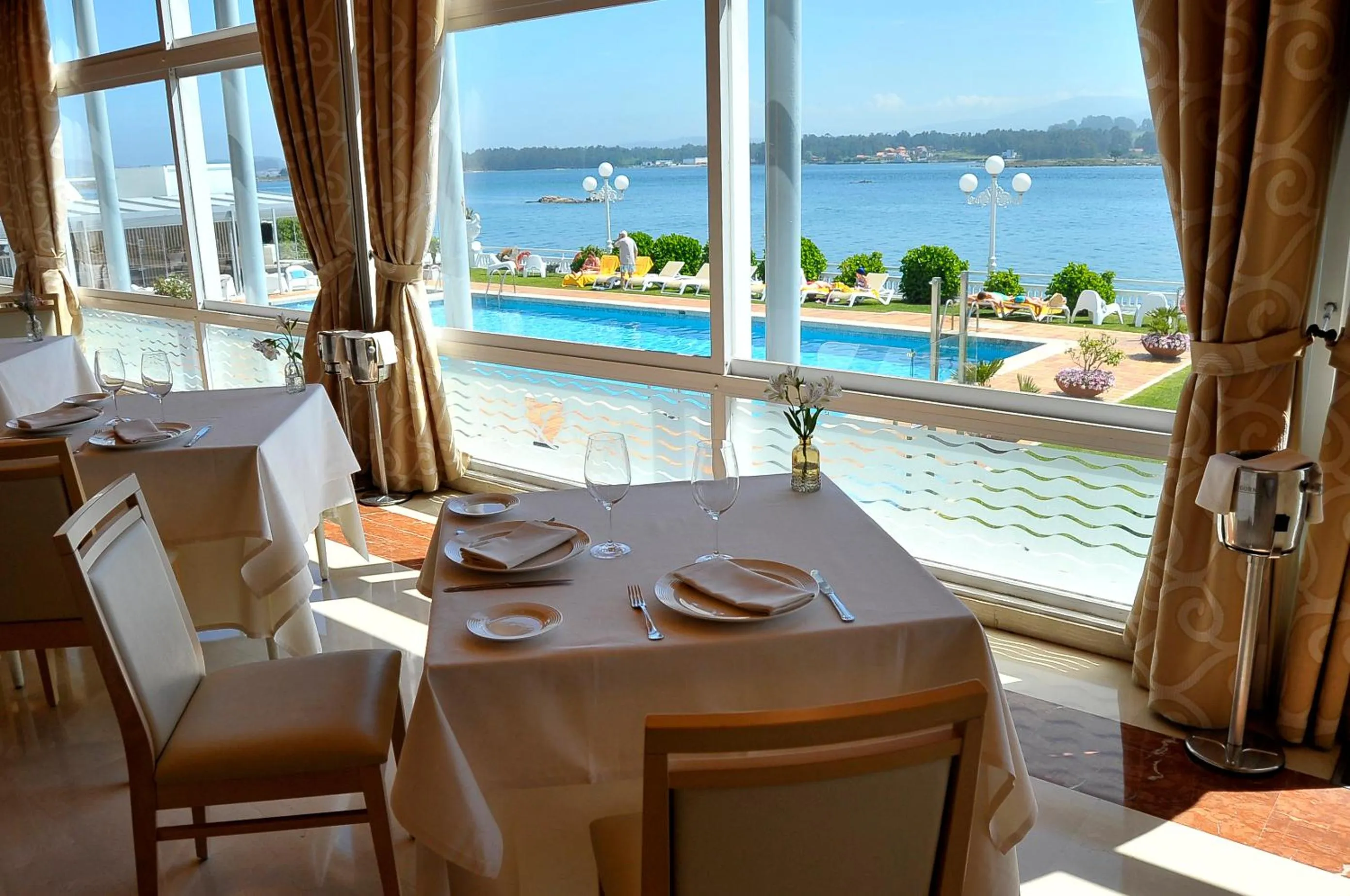 Pool view in Eurostars Louxo Talaso