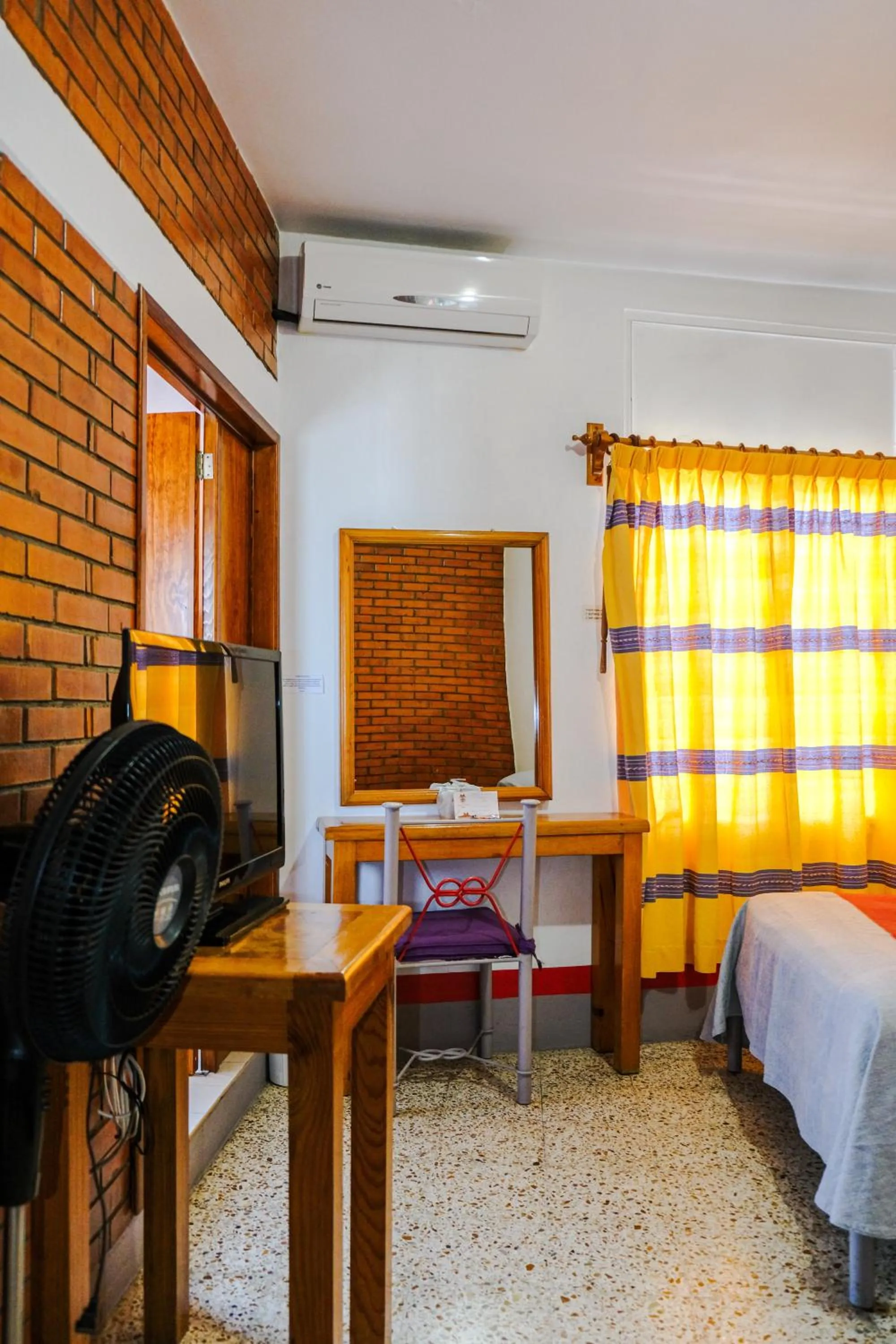 Bedroom, Bed in Hotel Posada el Cid