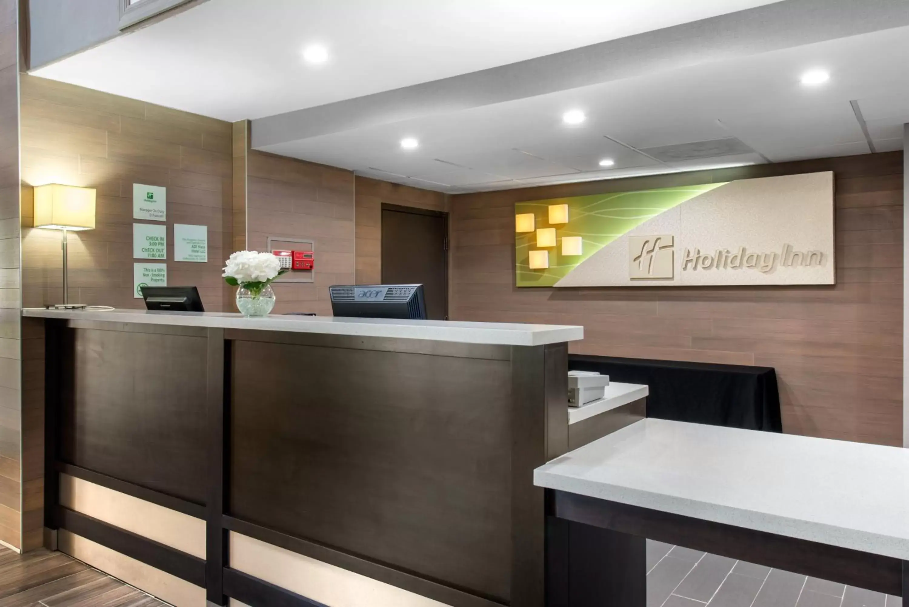 Property building in Holiday Inn Melbourne-Viera Conference Ctr, an IHG Hotel