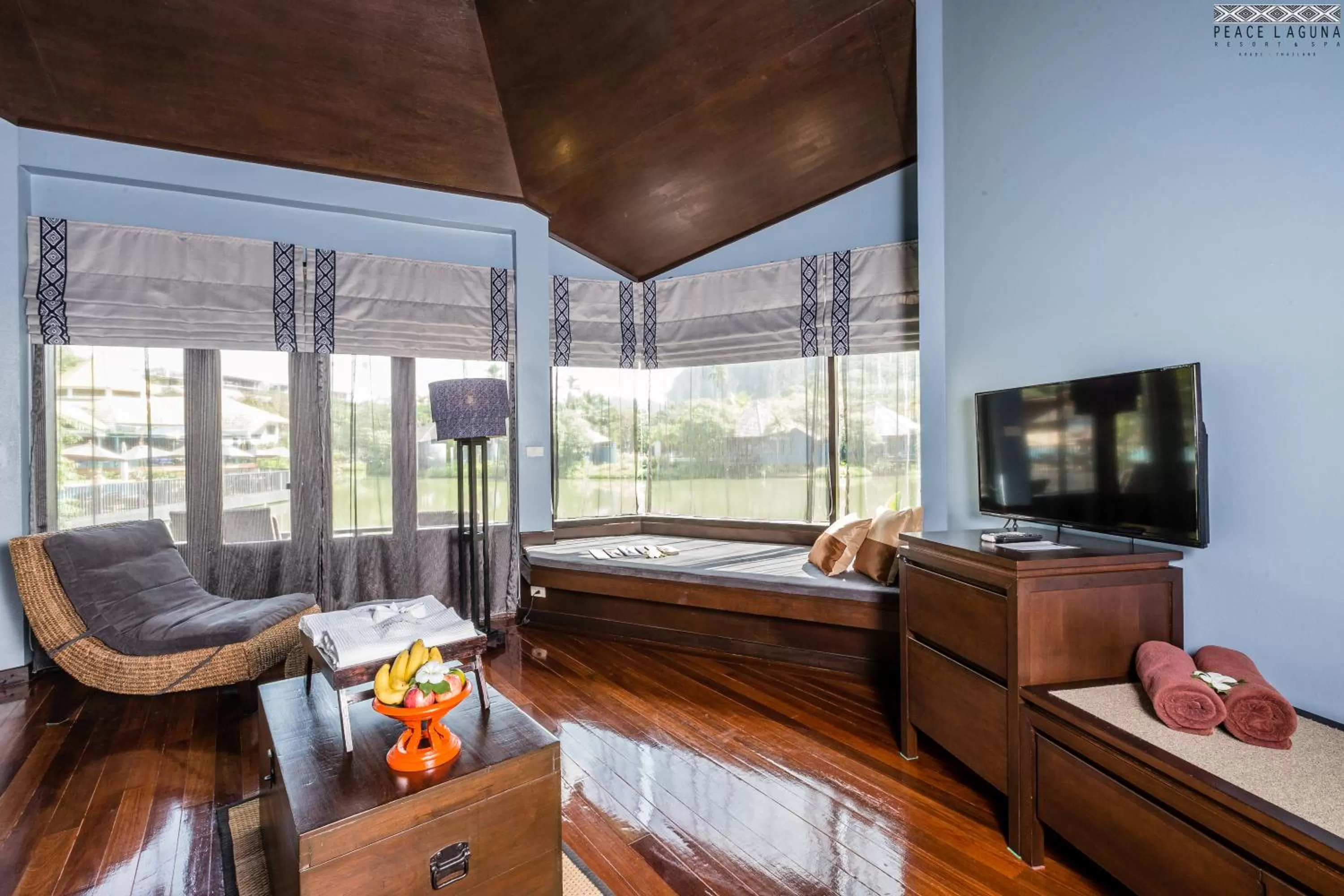 Photo of the whole room, Bed in Peace Laguna Resort & Spa