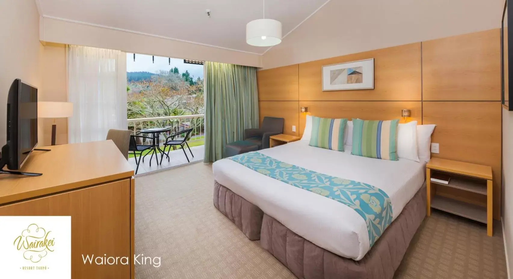 Photo of the whole room, Bed in Wairakei Resort Taupo