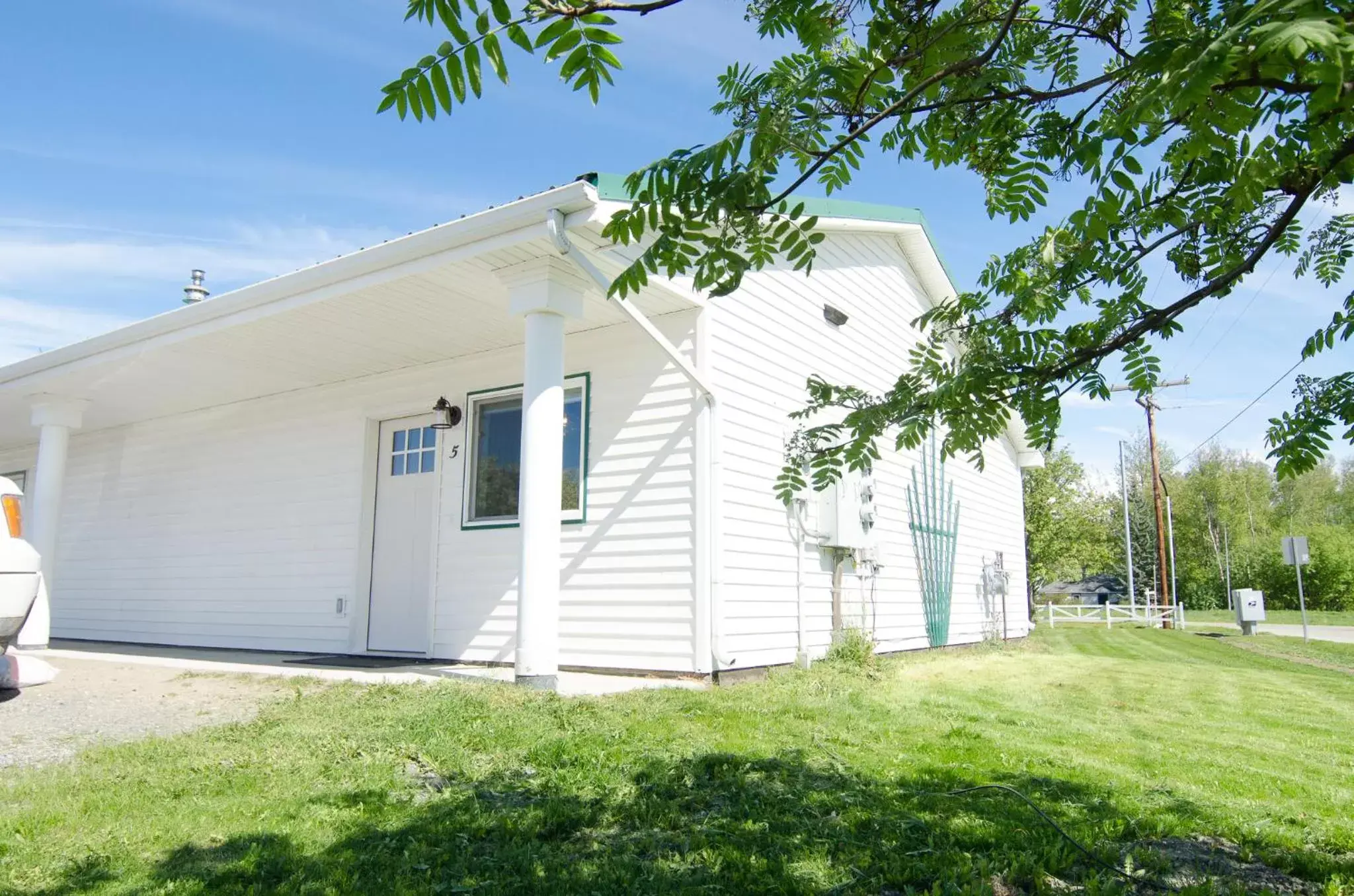 Property Building in Colony Suites