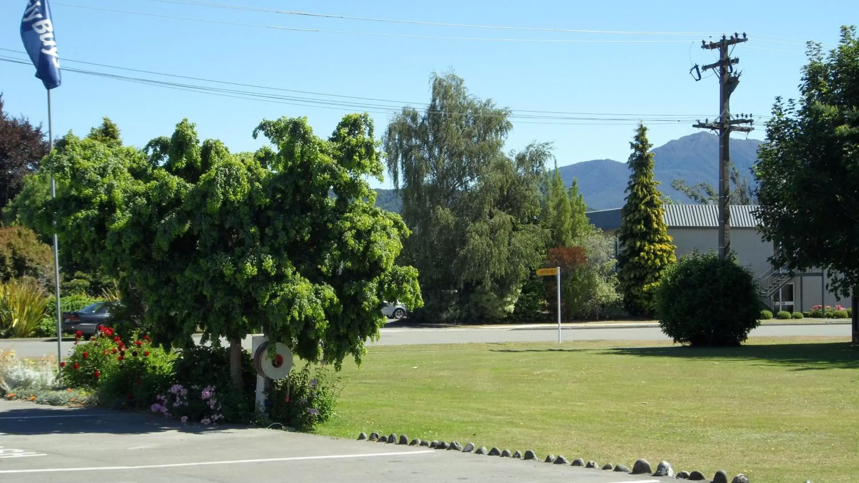 Garden in Aden Motel