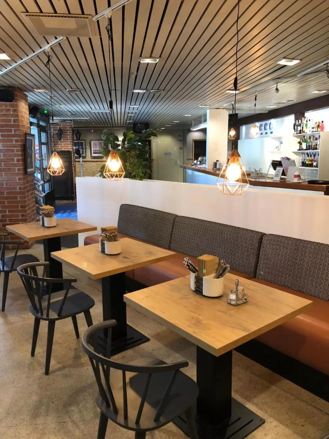 Restaurant/places to eat in Hotel Lapuahovi