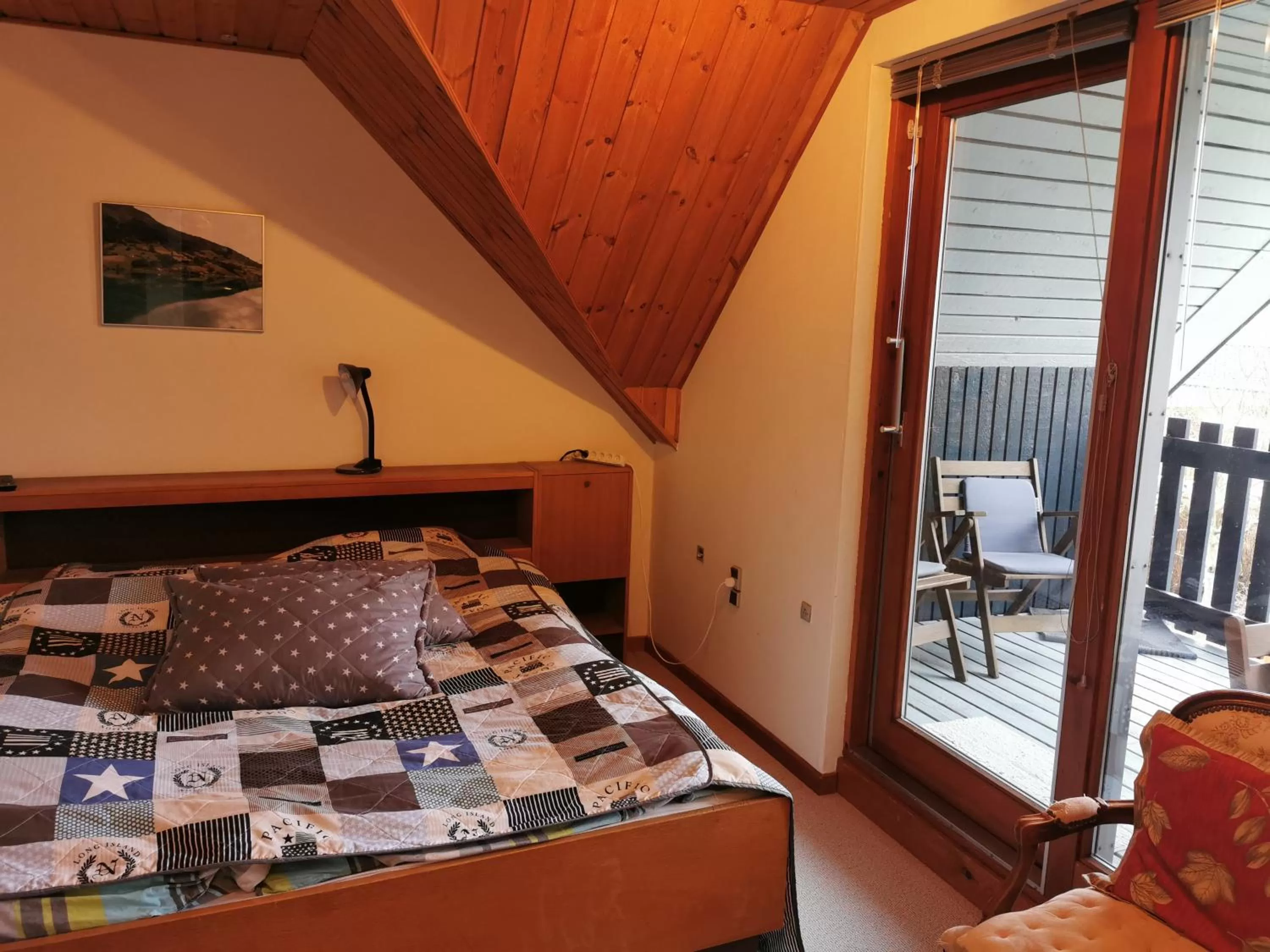 Bedroom, Bed in Annys Bed & Breakfast