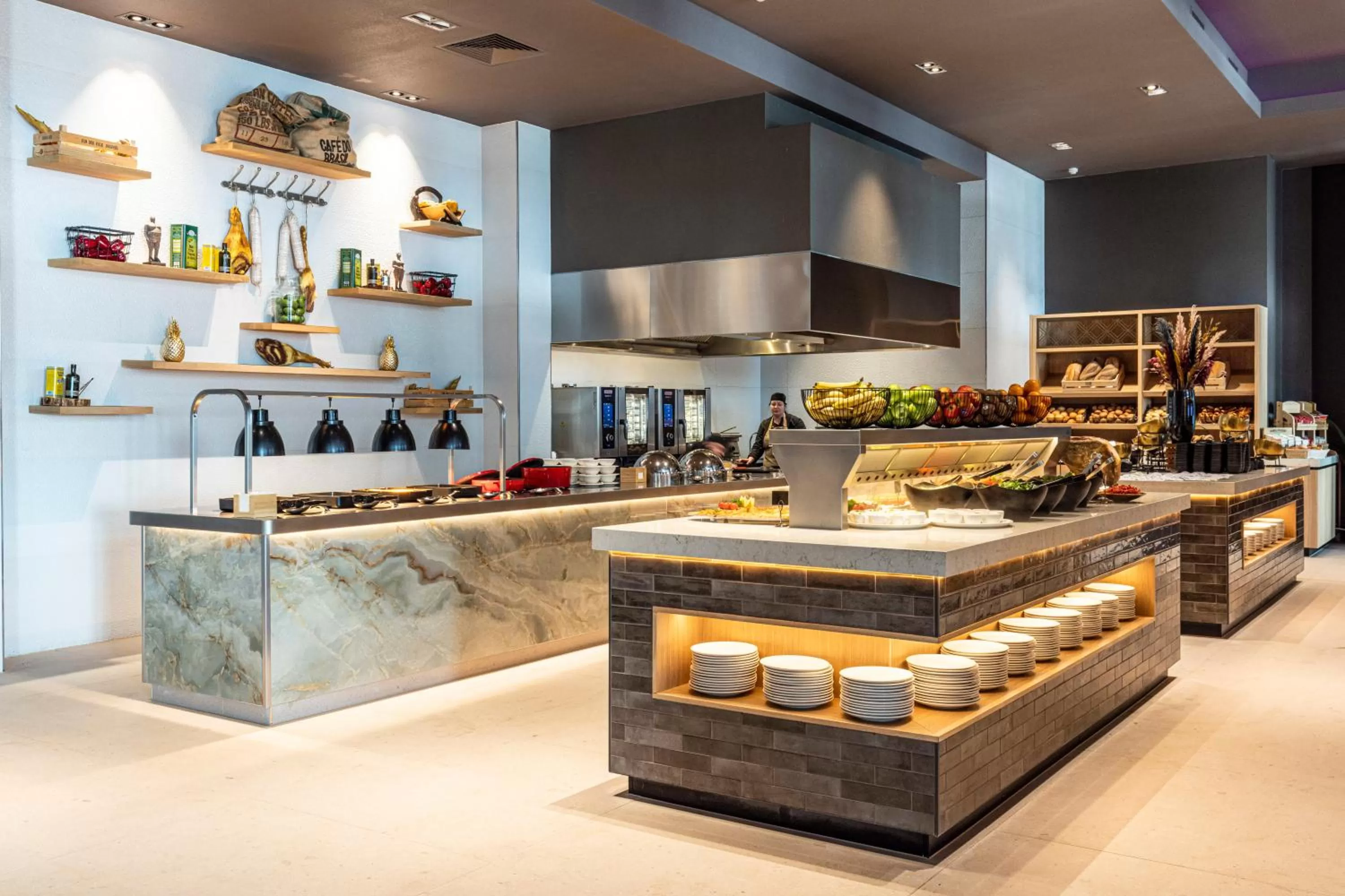 Restaurant/places to eat in Van der Valk Hotel Sneek