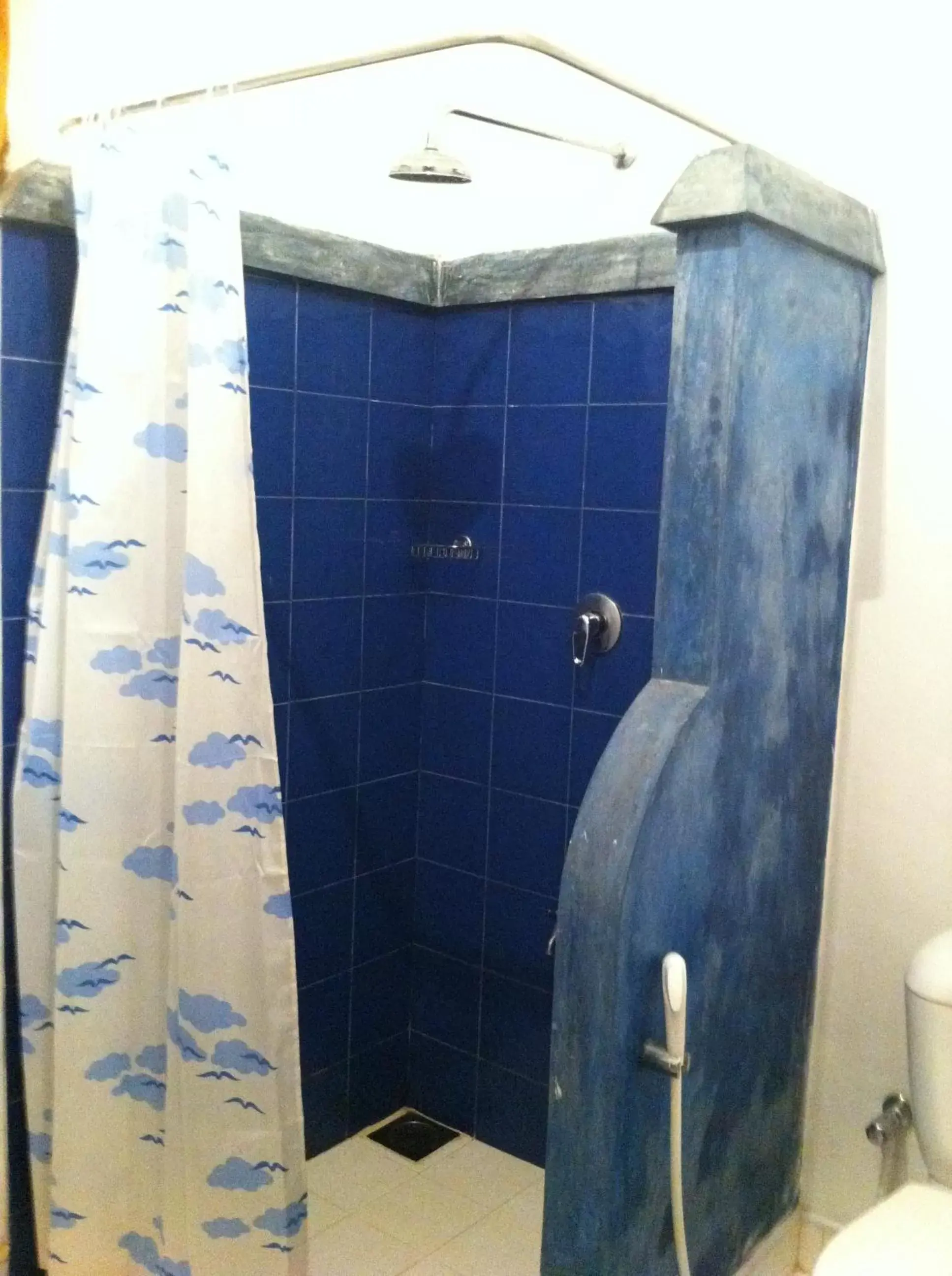 Standard Triple Room - single occupancy in Little Paradise Tourist Guest House and Holiday Home Standard Triple Room - single occupancy in Little Paradise Tourist Guest House and Holiday Home