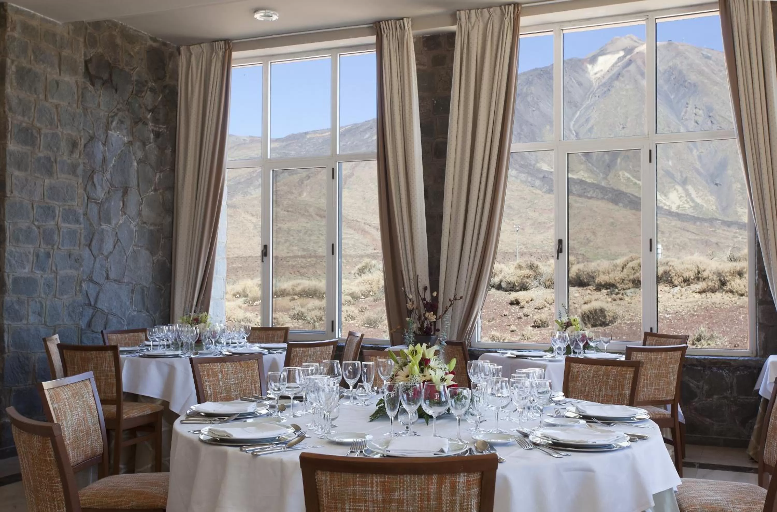 Restaurant/places to eat in Parador de Las Cañadas del Teide
