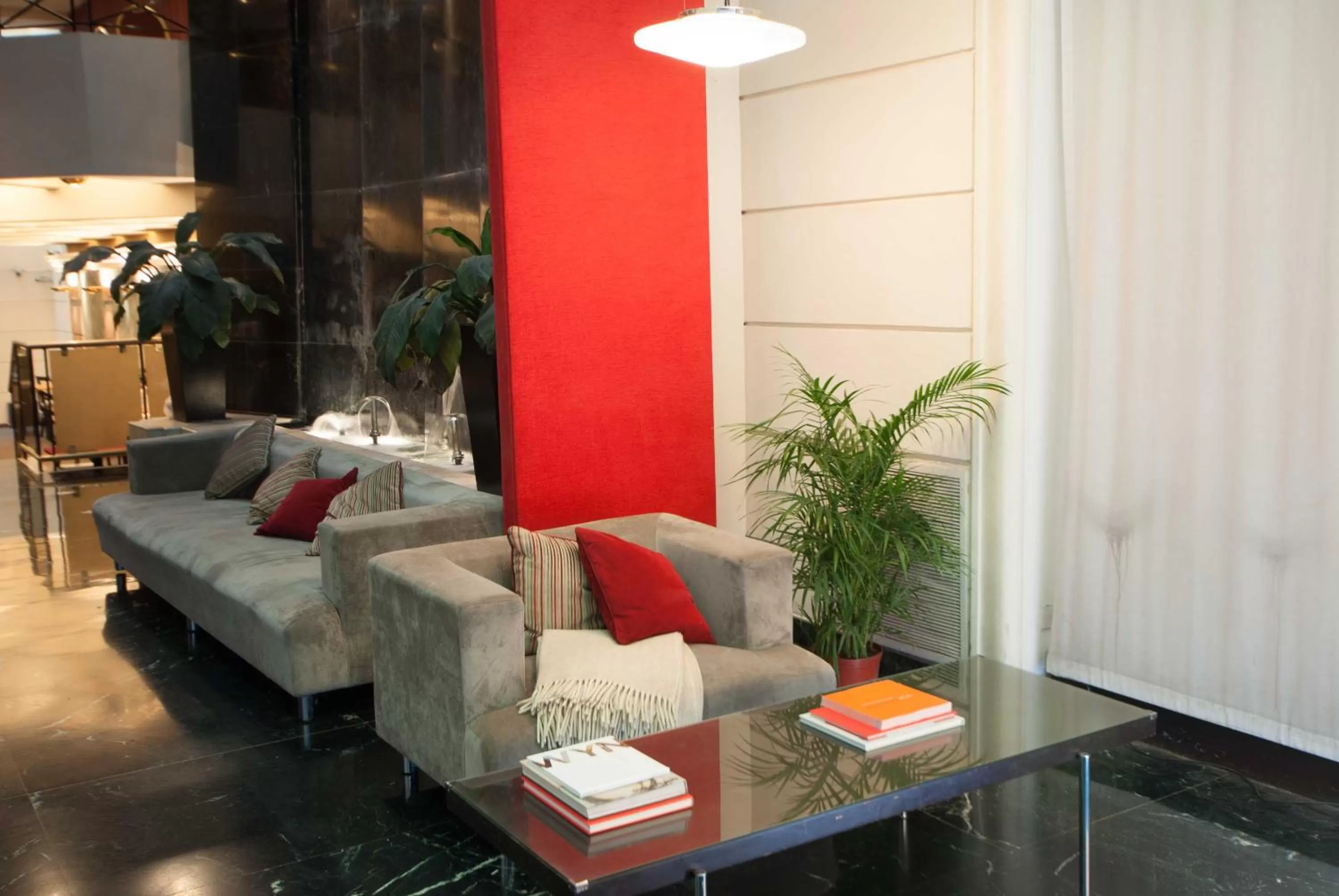 Lobby or reception in Ramada by Wyndham Buenos Aires Centro