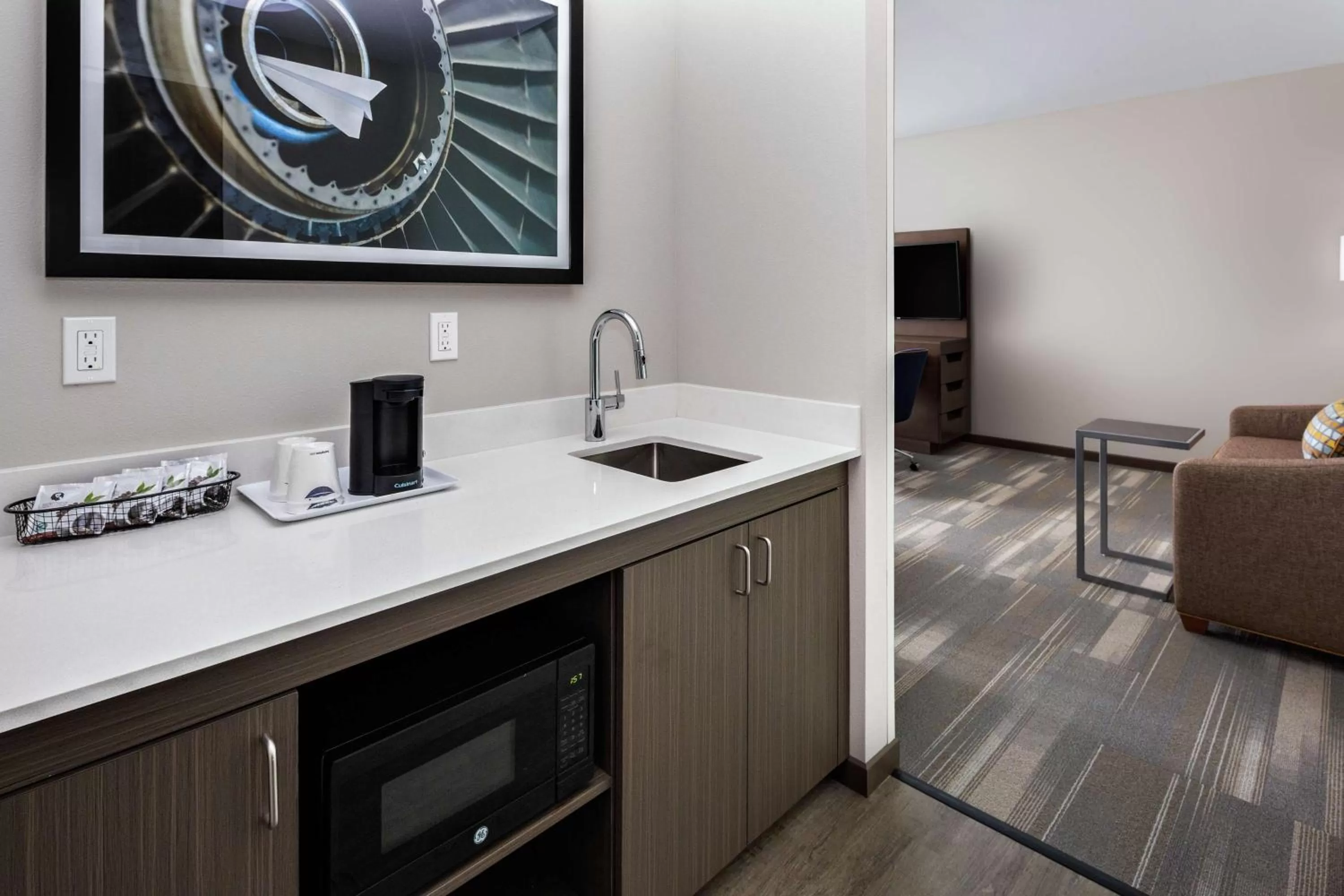 Kitchen or kitchenette in Hampton Inn & Suites San Diego Airport Liberty Station