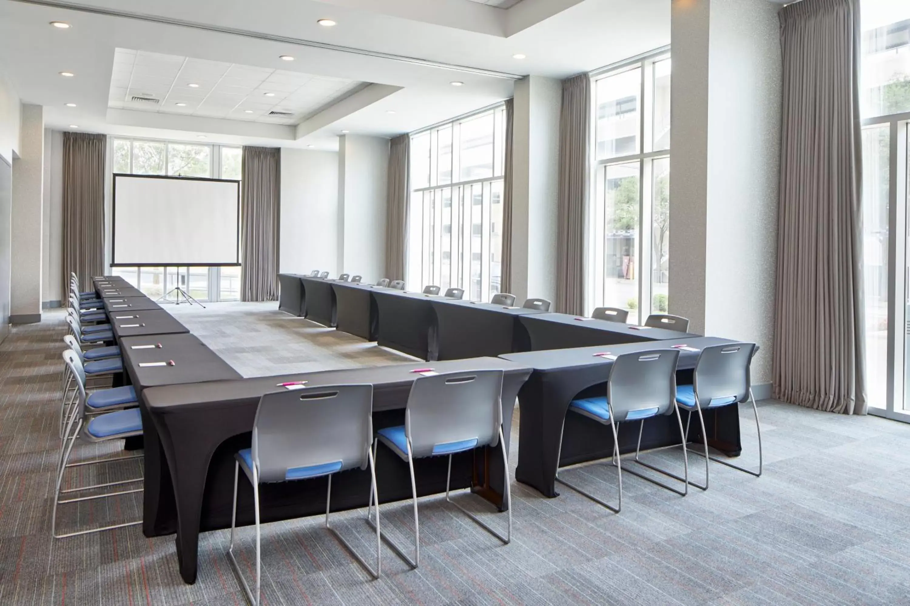 Meeting/conference room in Aloft Austin at The Domain