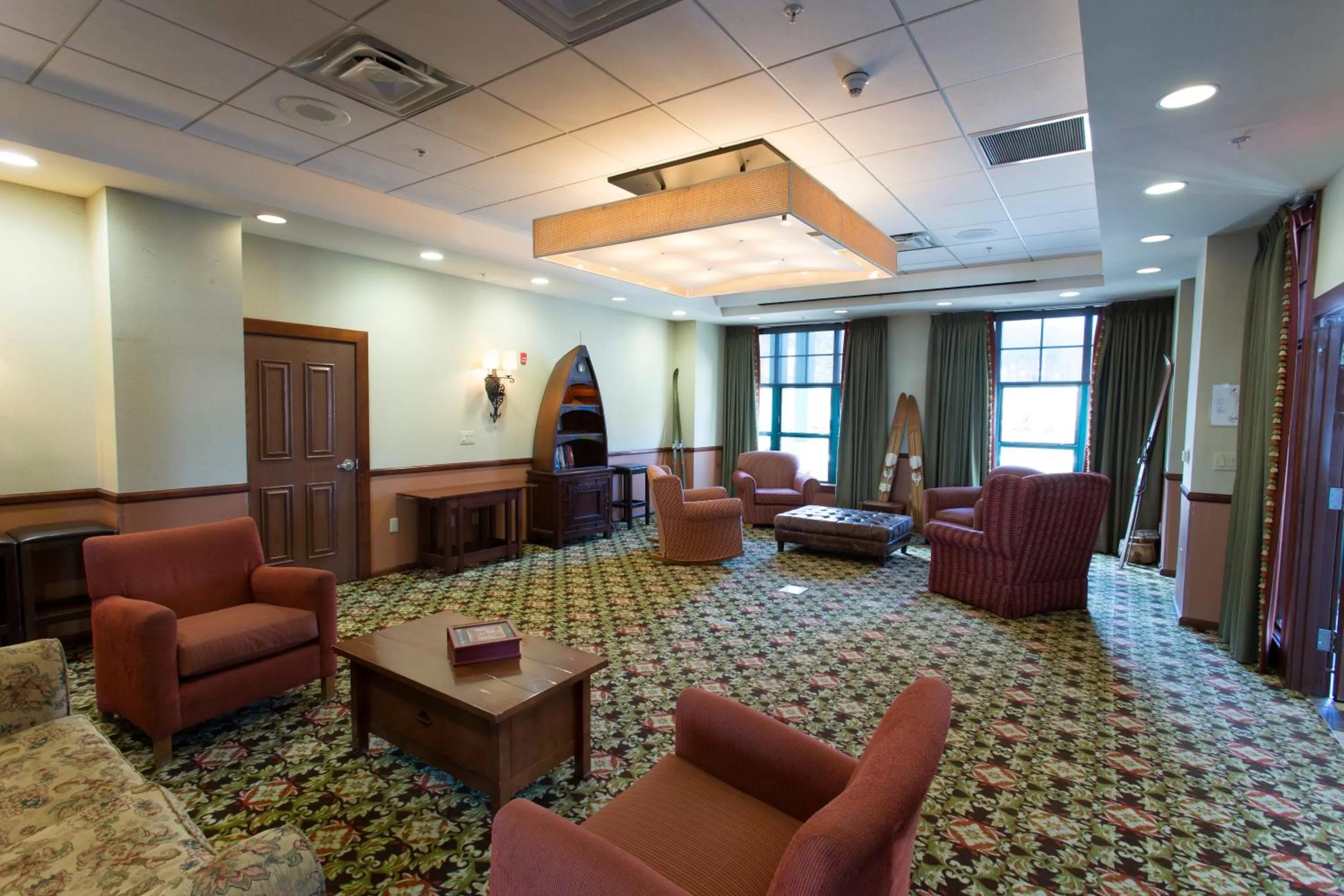 Communal lounge/ TV room in The Appalachian at Mountain Creek