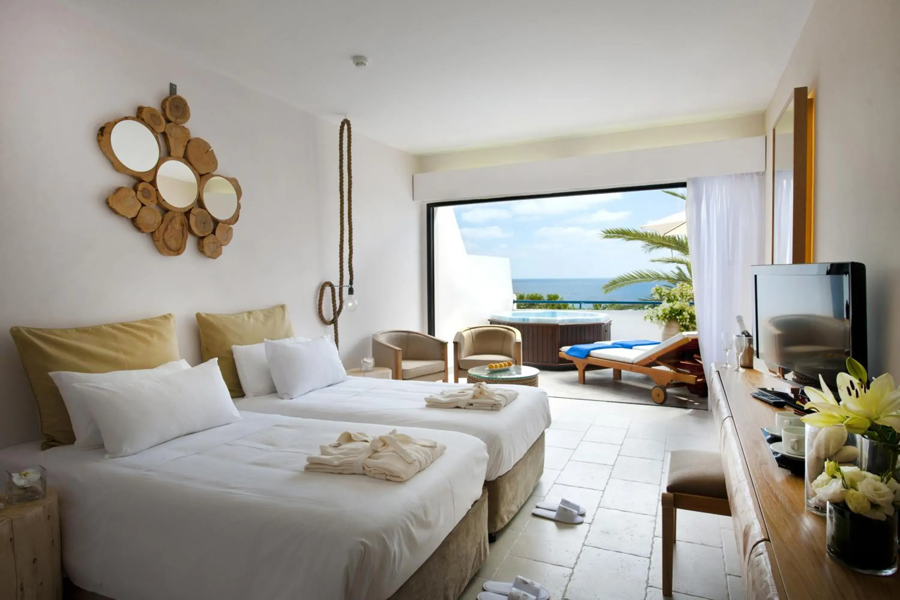 Superior Room with Sea View and Outdoor Hot Tub in Azia Resort & Spa