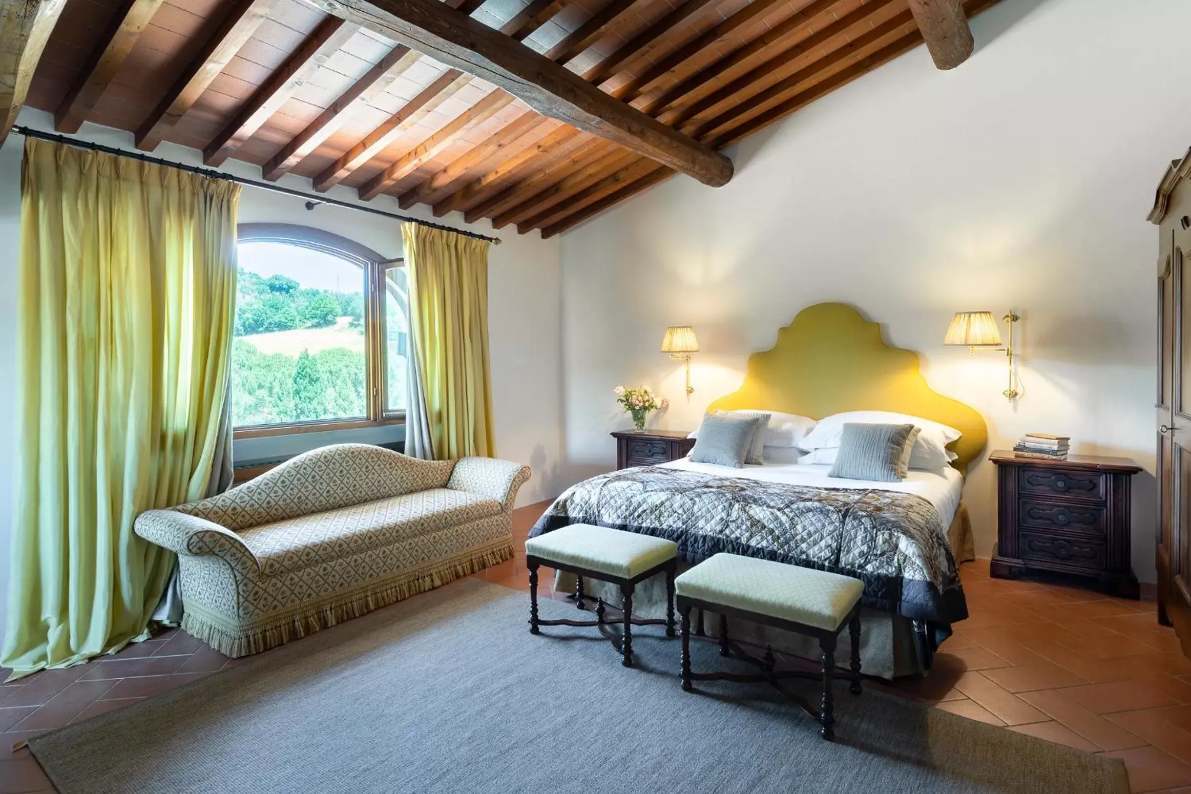 Bedroom, Bed in VIESCA Suites & Villas Il Borro Toscana