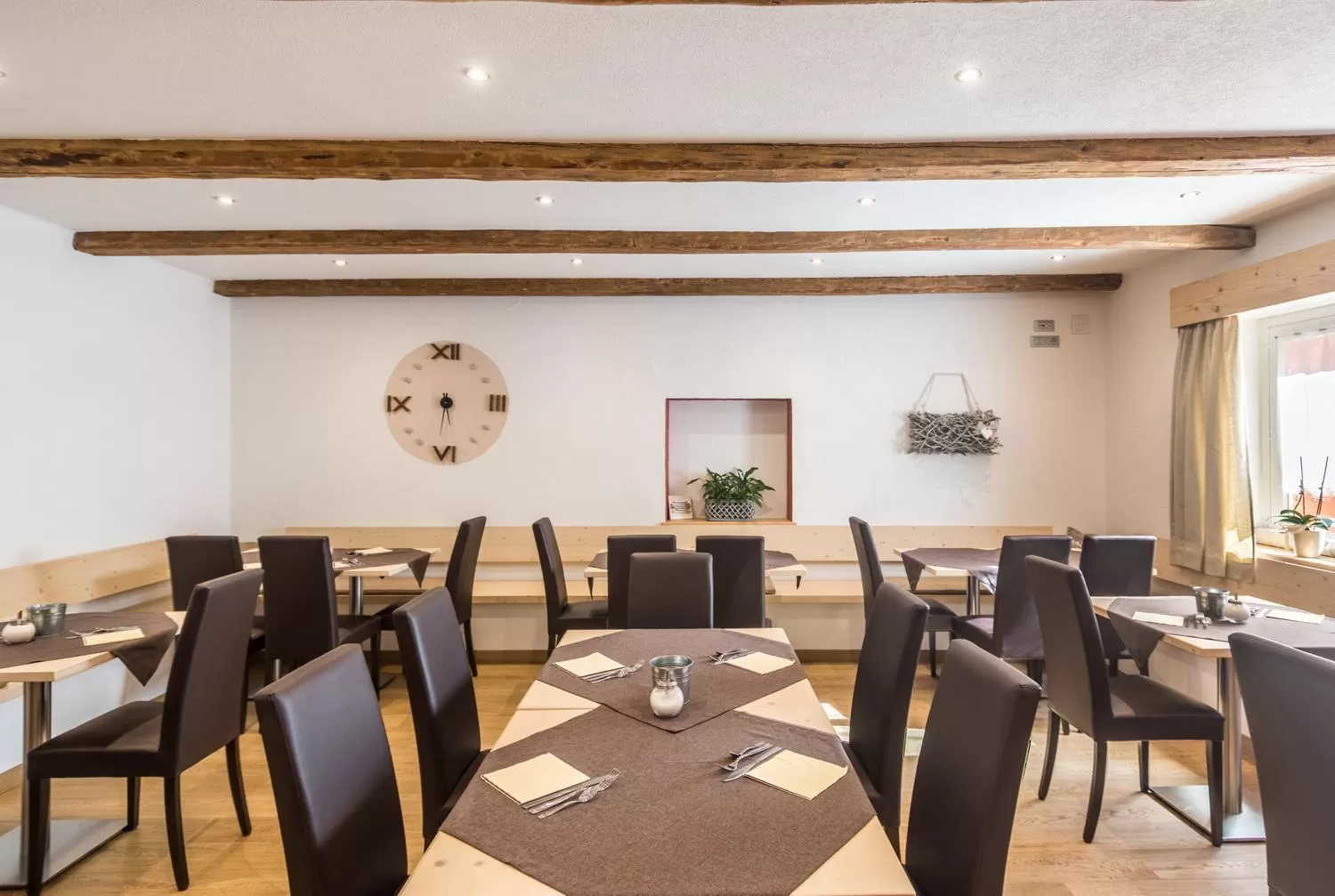 Restaurant/places to eat in Hotel La Sorgente