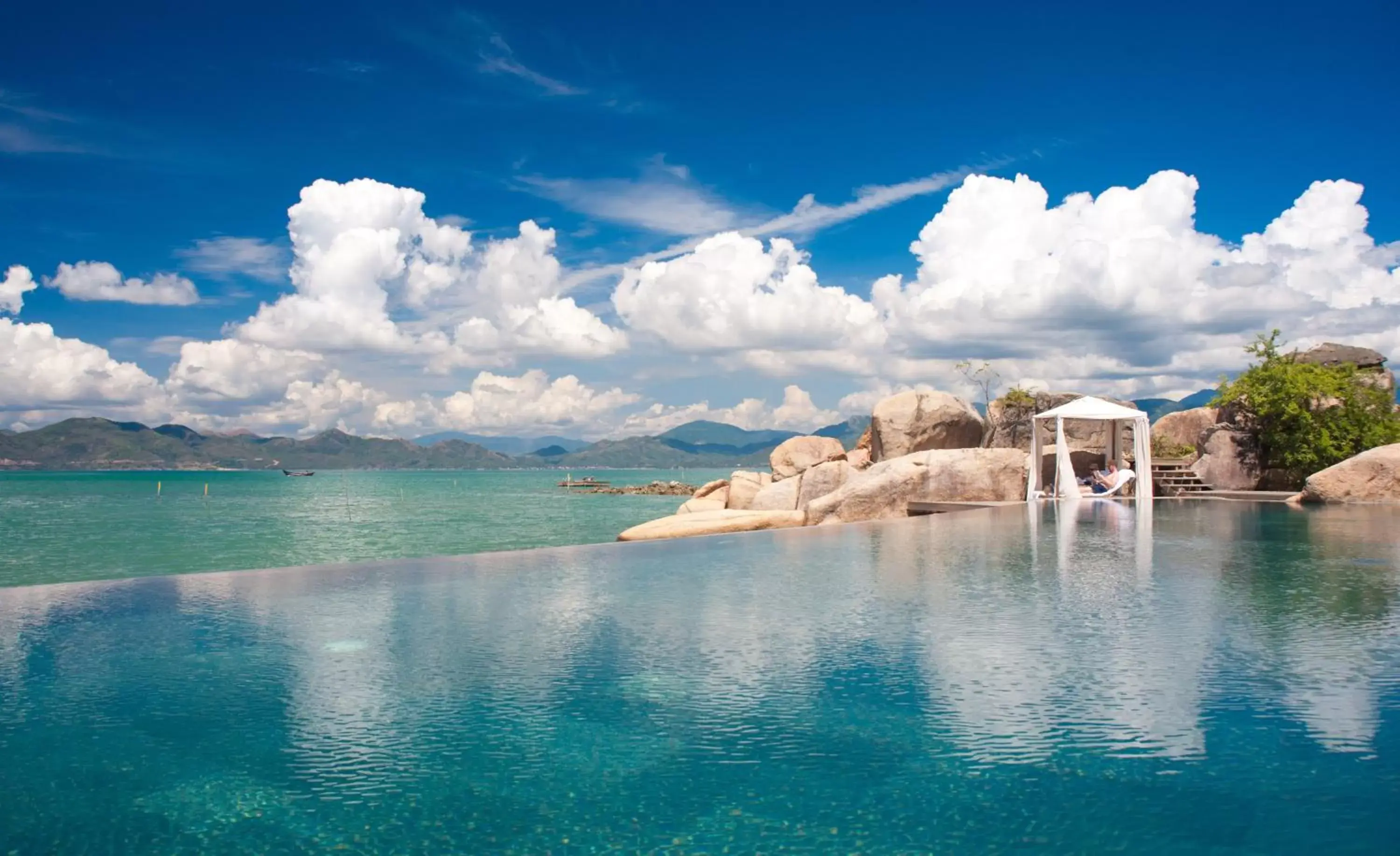 Natural landscape, Swimming Pool in L'Alya Ninh Van Bay