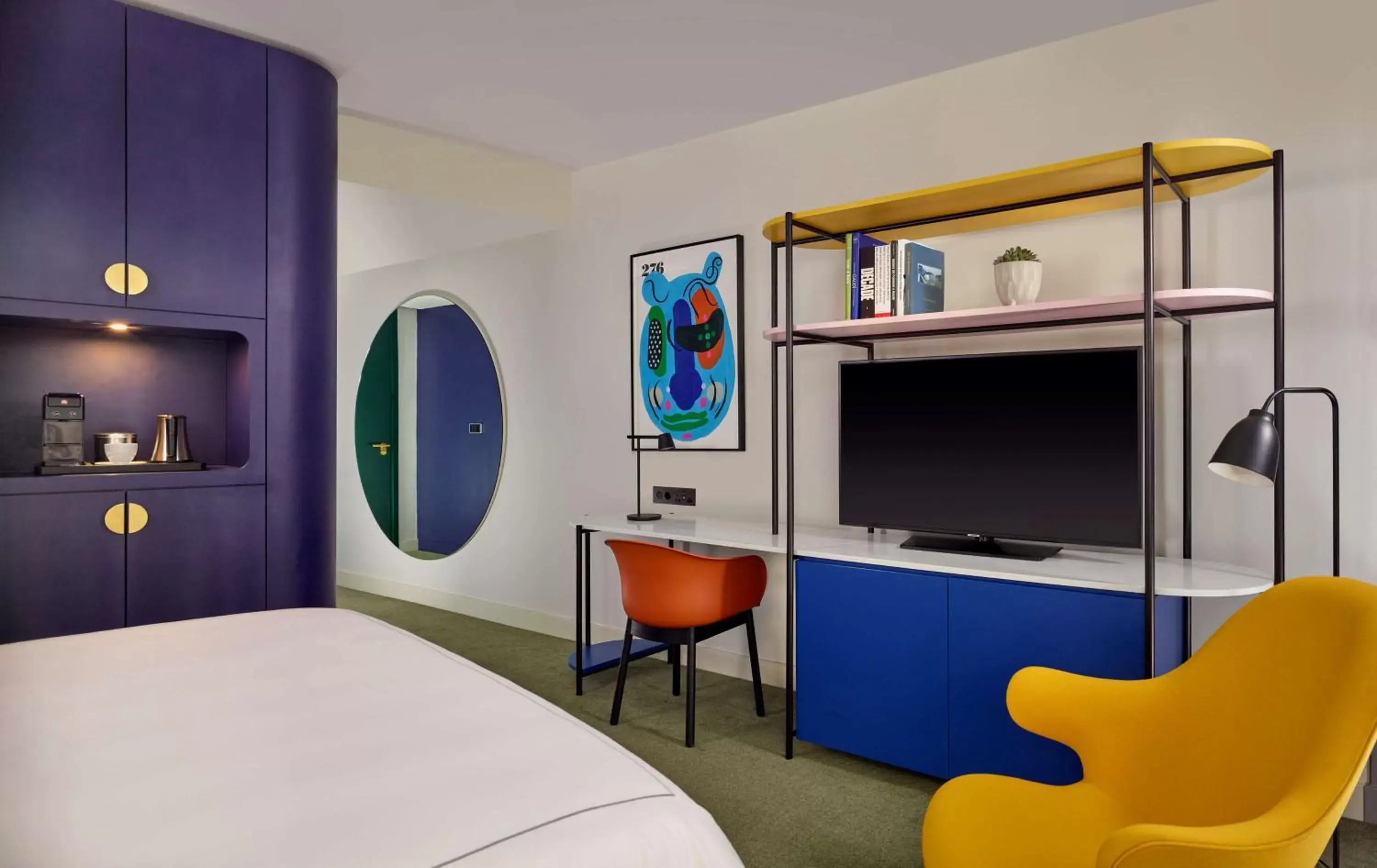 Bedroom, TV/Entertainment Center in art'otel London Battersea Power Station, Powered by Radisson Hotels