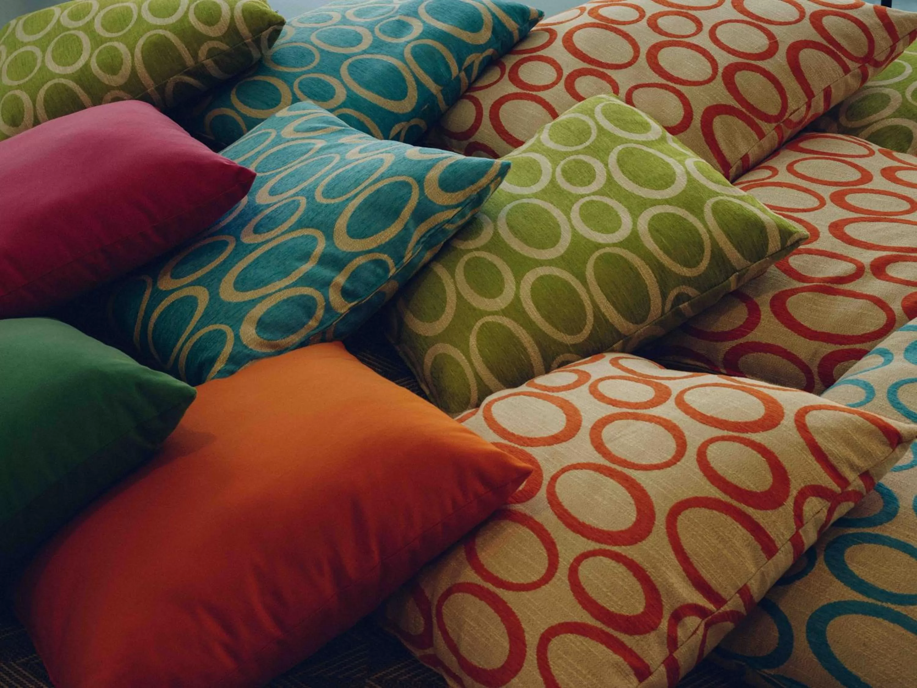 Communal lounge/ TV room in Route Active Hotel