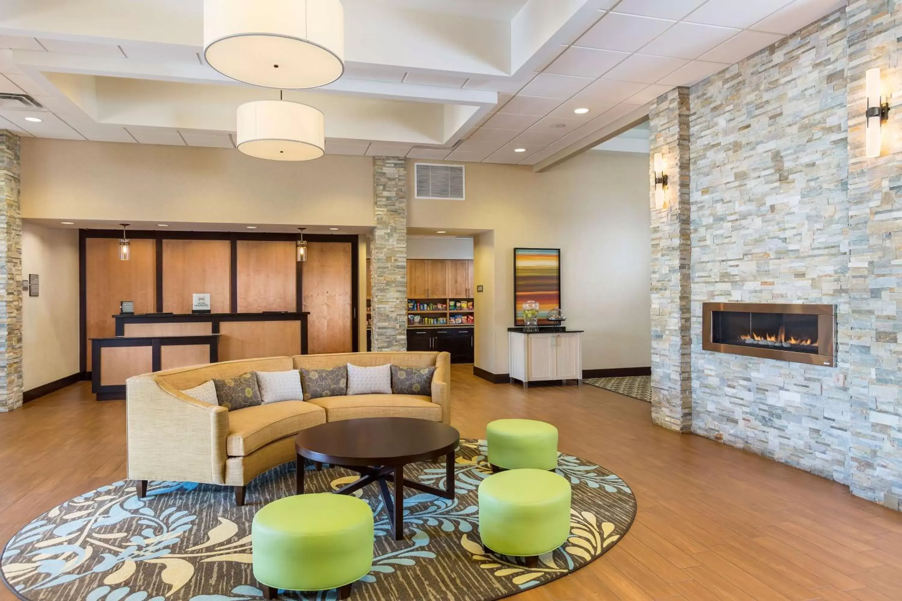 Lobby or reception, Lounge/Bar in Homewood Suites by Hilton San Bernardino