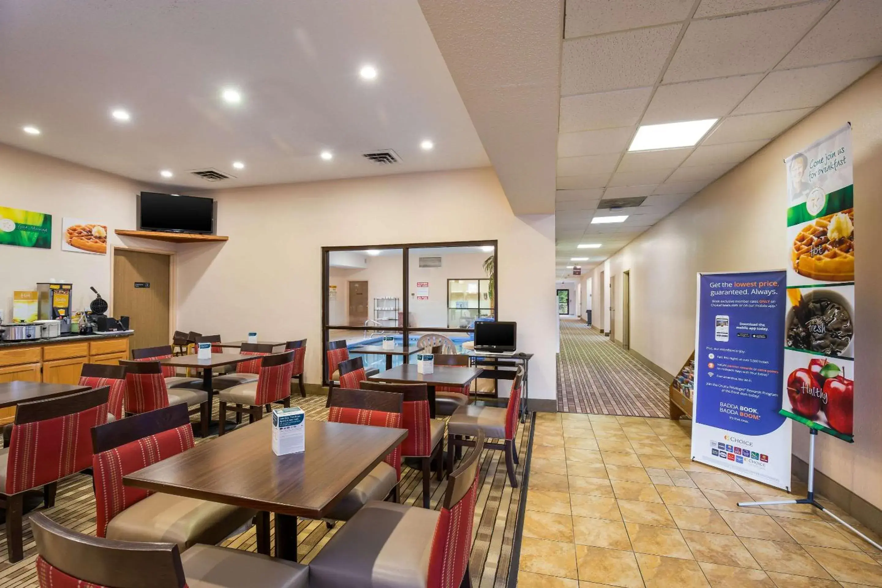 Restaurant/Places to Eat in Quality Inn I-70 Near Kansas Speedway