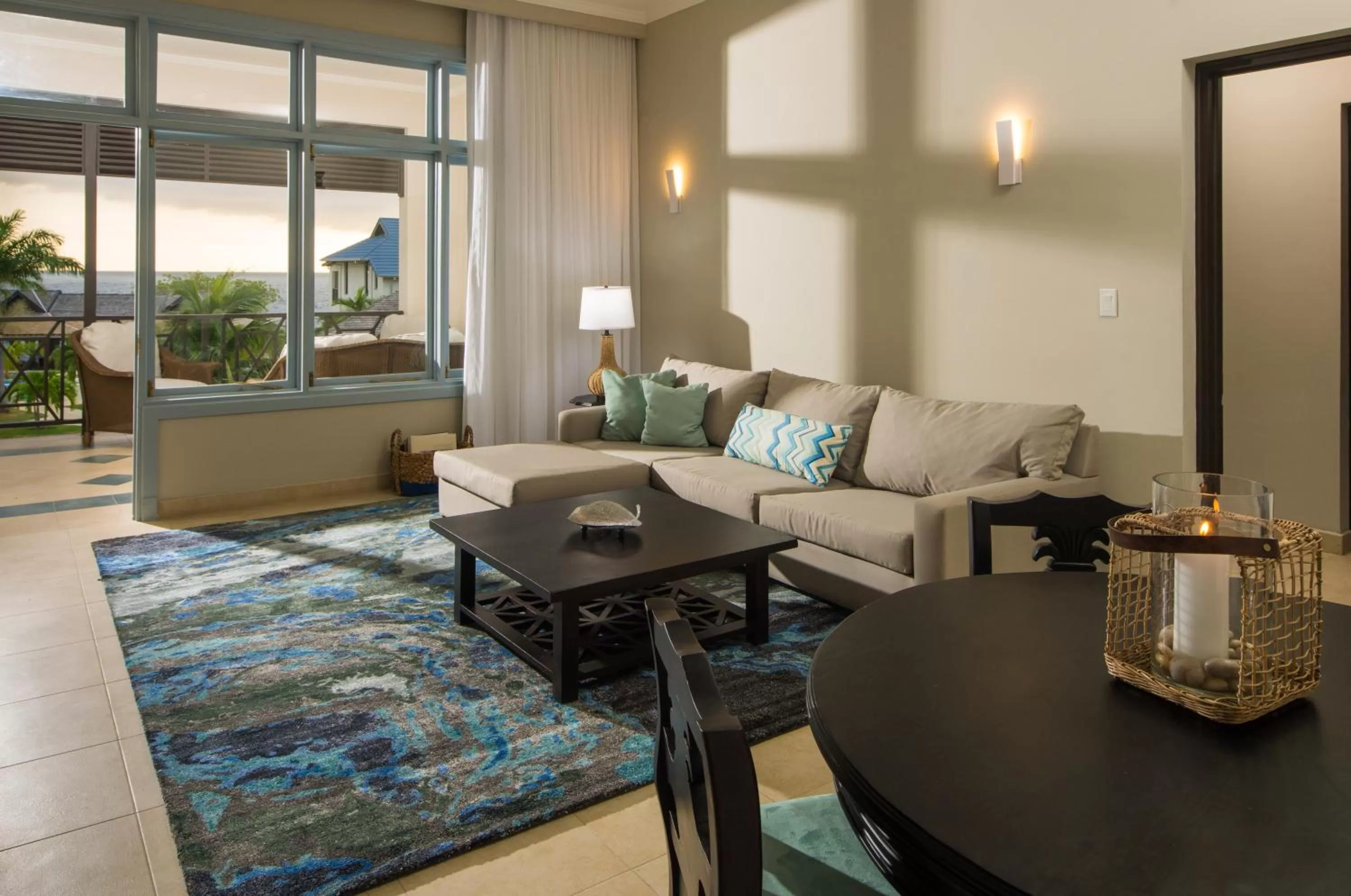 Seating area in The Cliff Hotel