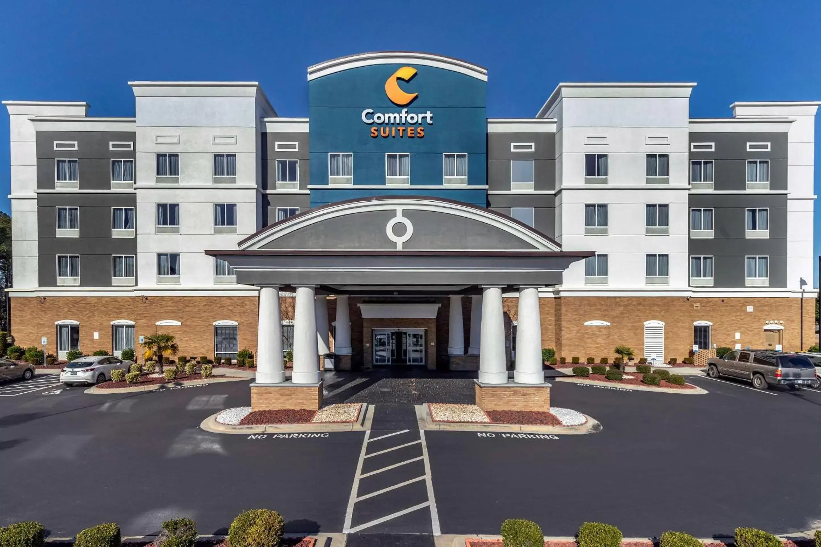 Property building in Comfort Suites Florence I-95