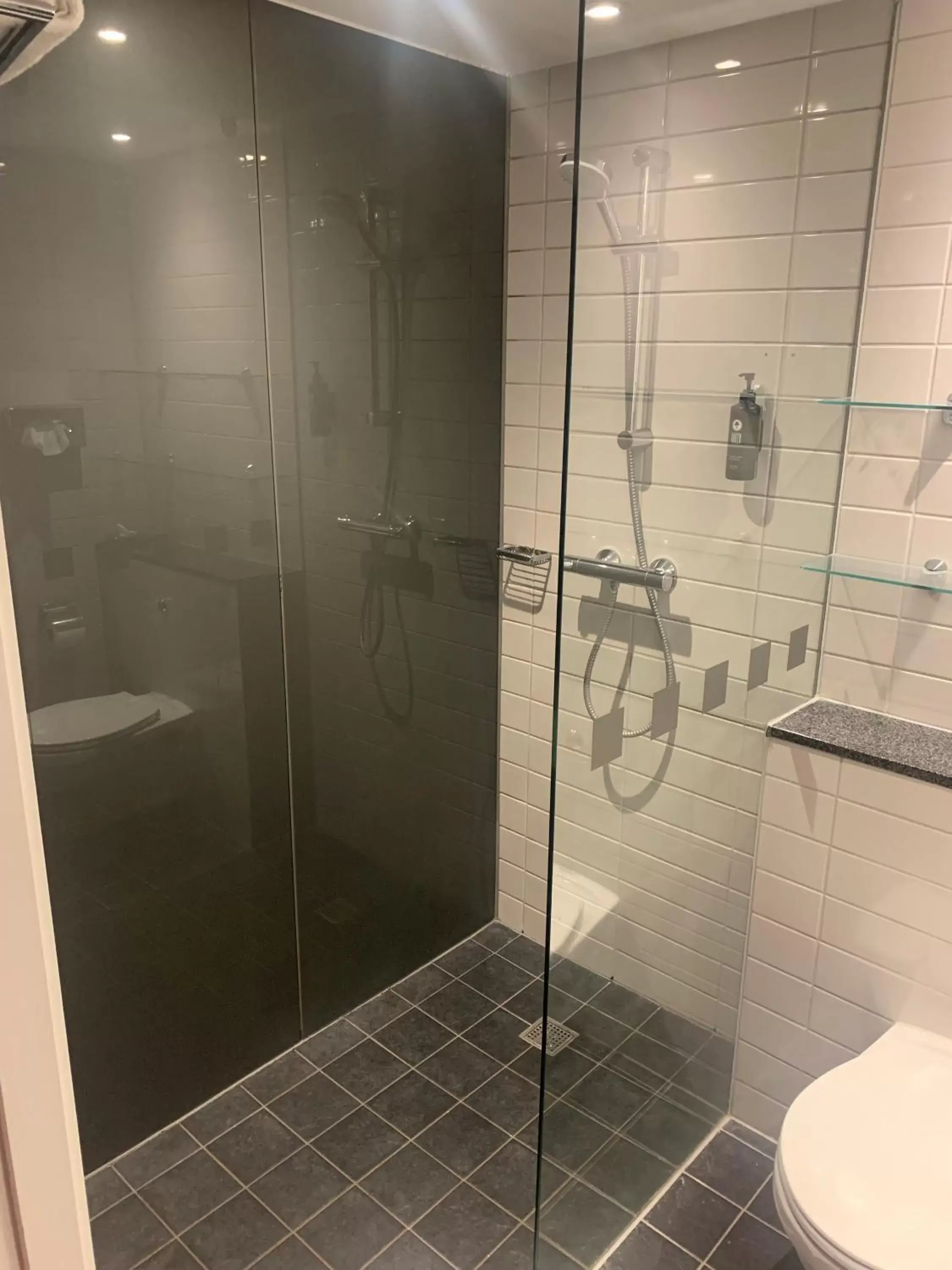 Shower, Bathroom in Days Inn Wetherby
