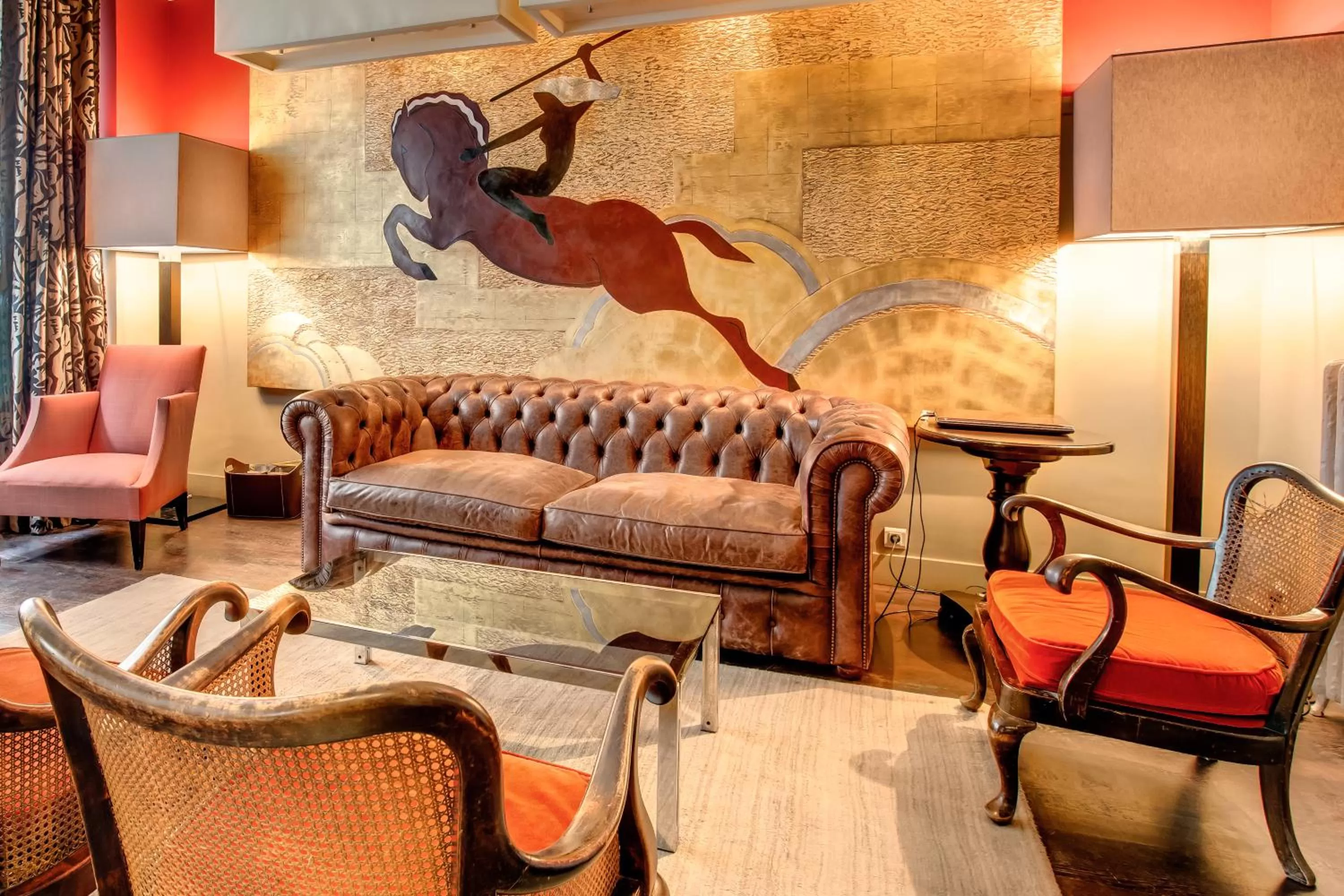 Living room in Crystal Hotel