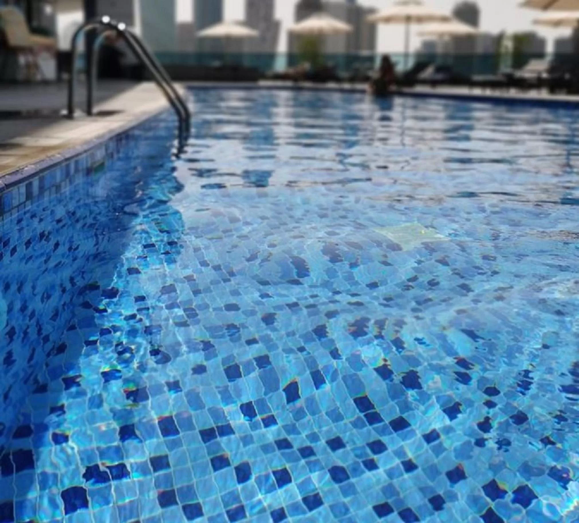 Swimming pool in Radisson Resort Ras Al Khaimah Marjan Island