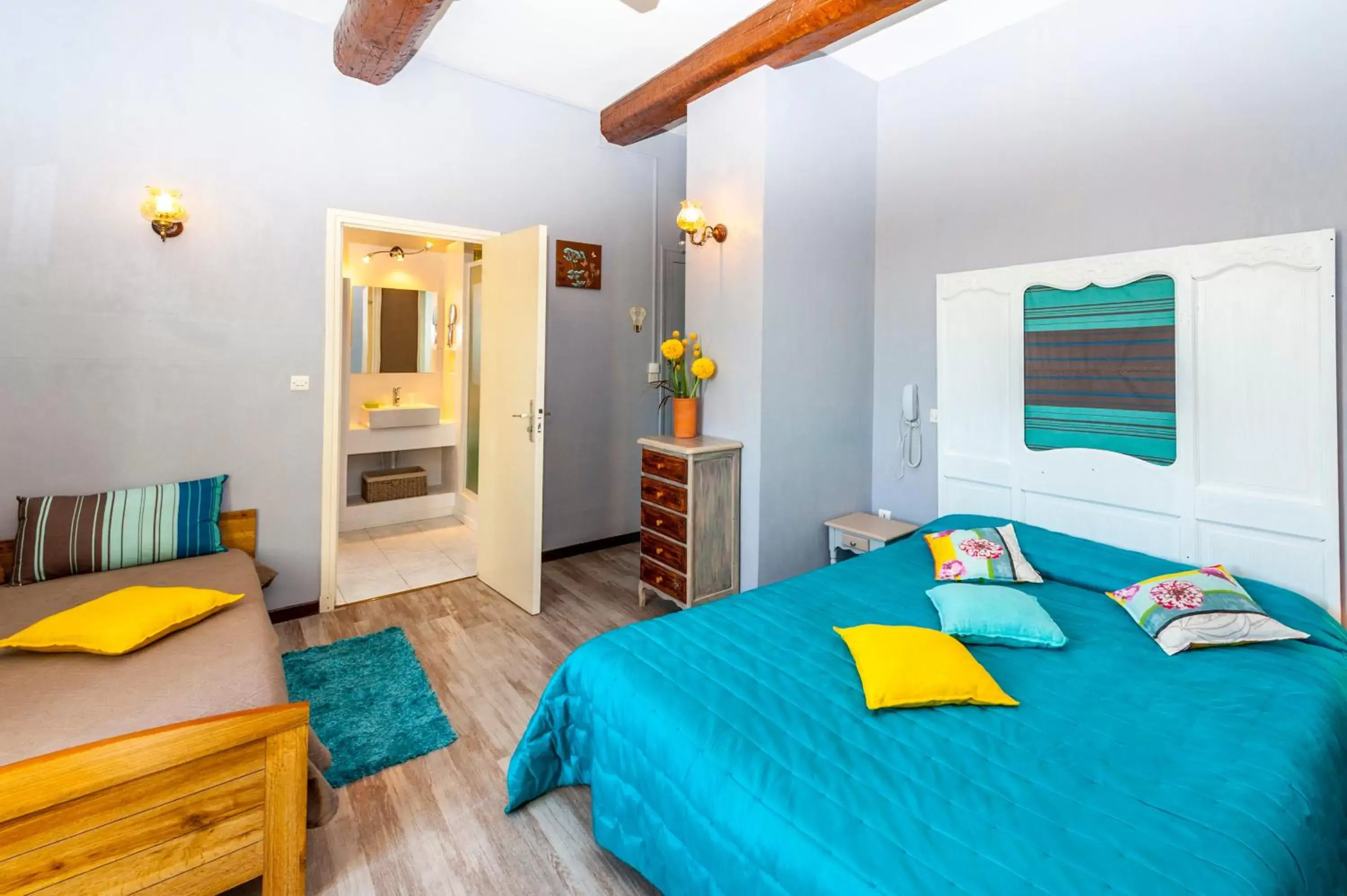 Bedroom in Logis Auberge De Tavel Bedroom in Logis Auberge De Tavel