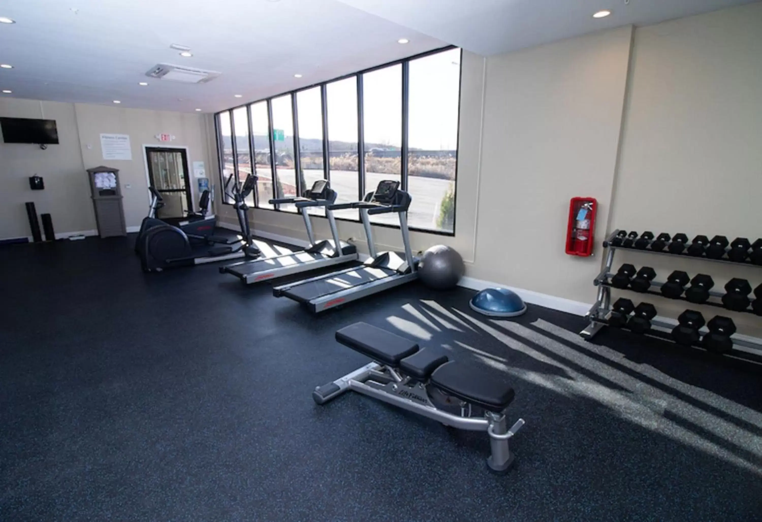 Fitness centre/facilities, Fitness Center/Facilities in Holiday Inn Scranton East - Dunmore, an IHG Hotel