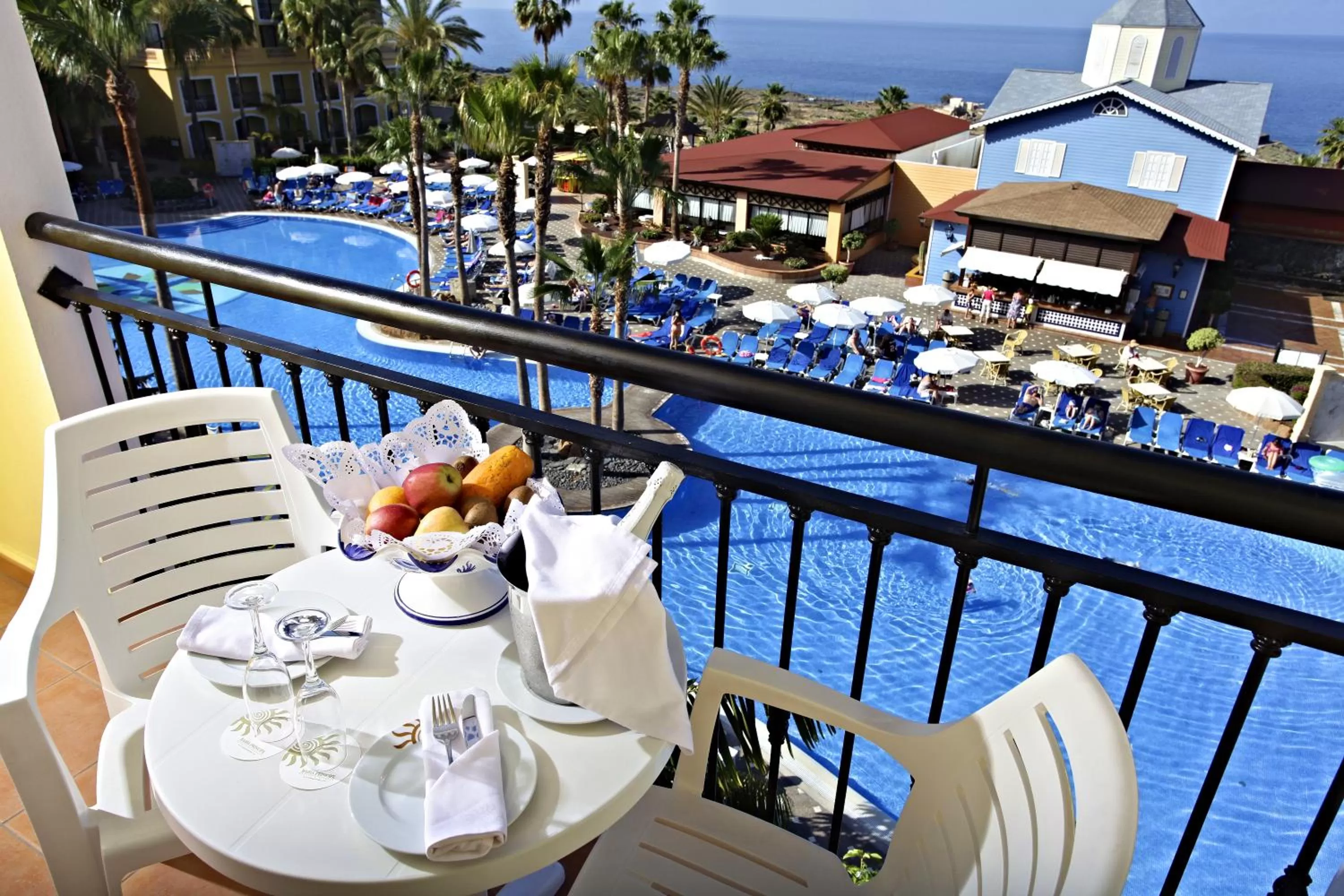 Junior Suite with Sea View in Bahia Principe Sunlight Tenerife